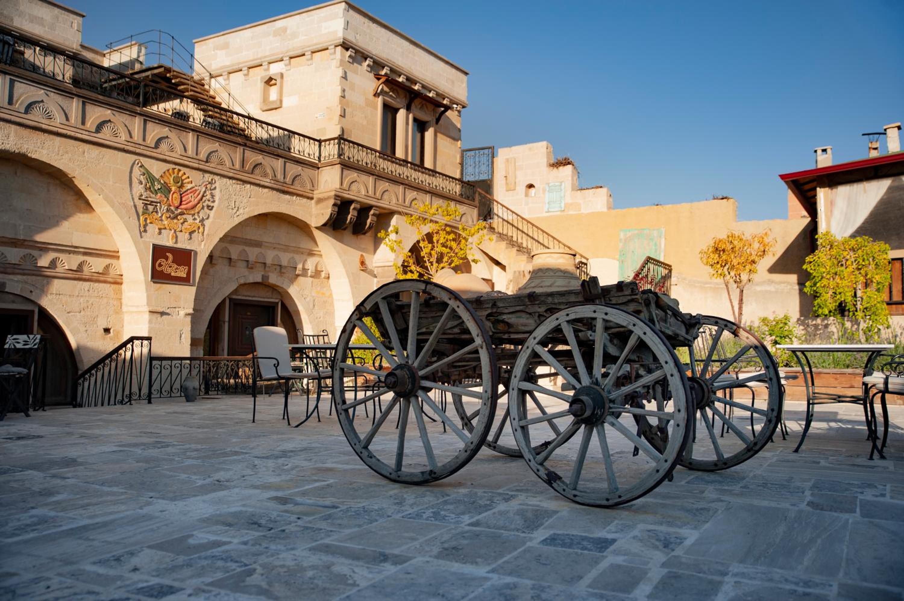 Ottoman Cave Suites - Image 9