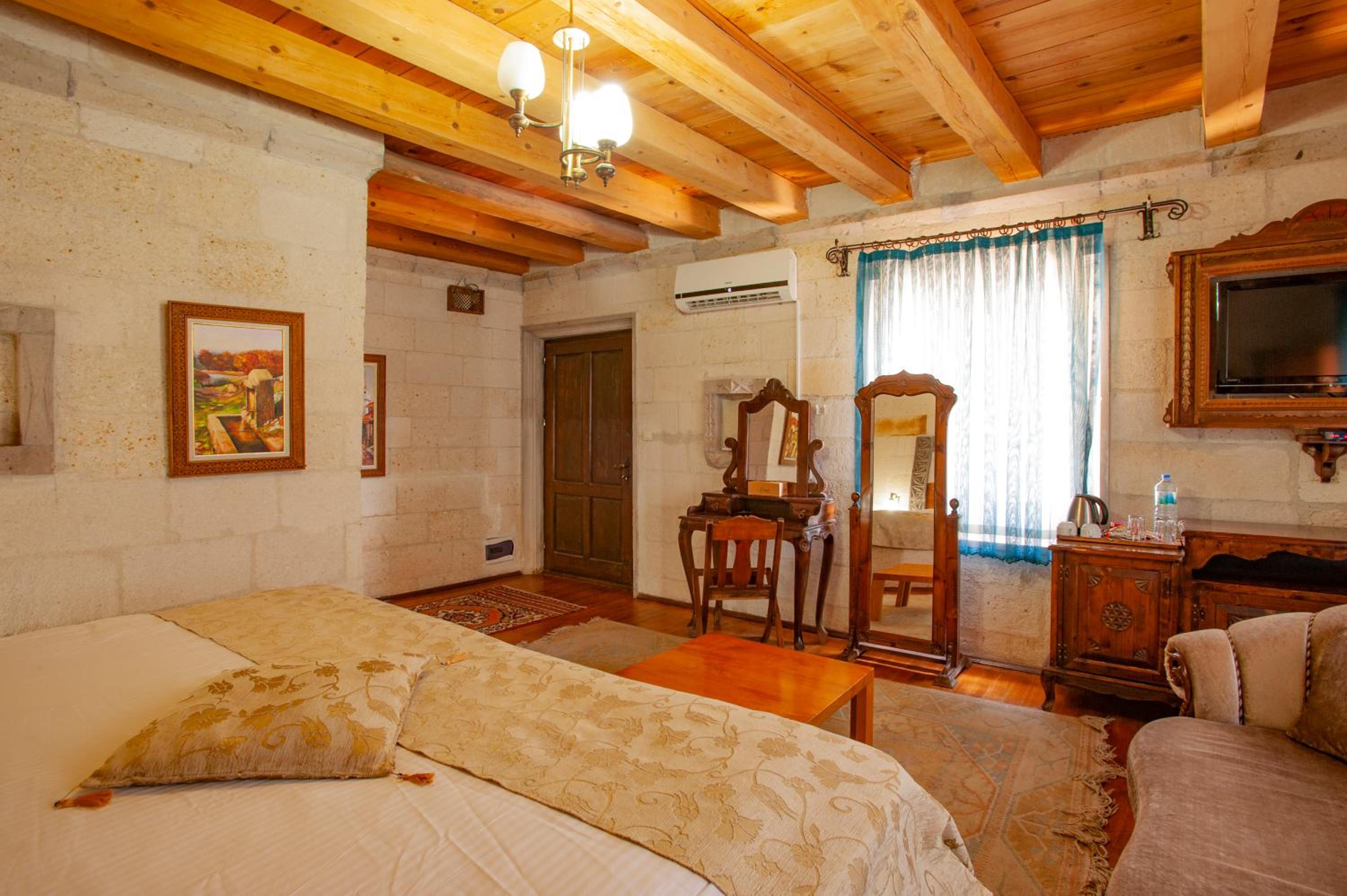 Ottoman Cave Suites - Image 16