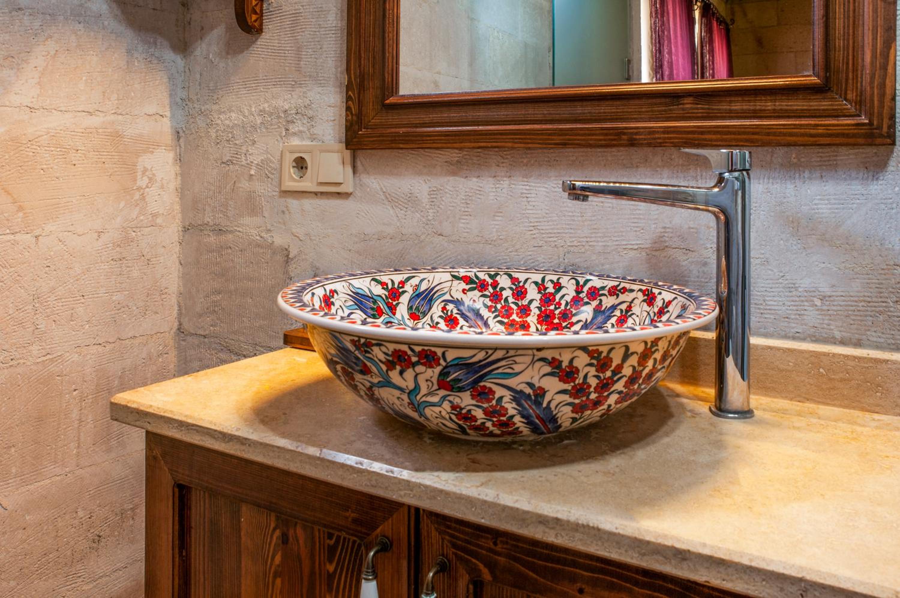 Ottoman Cave Suites - Image 27