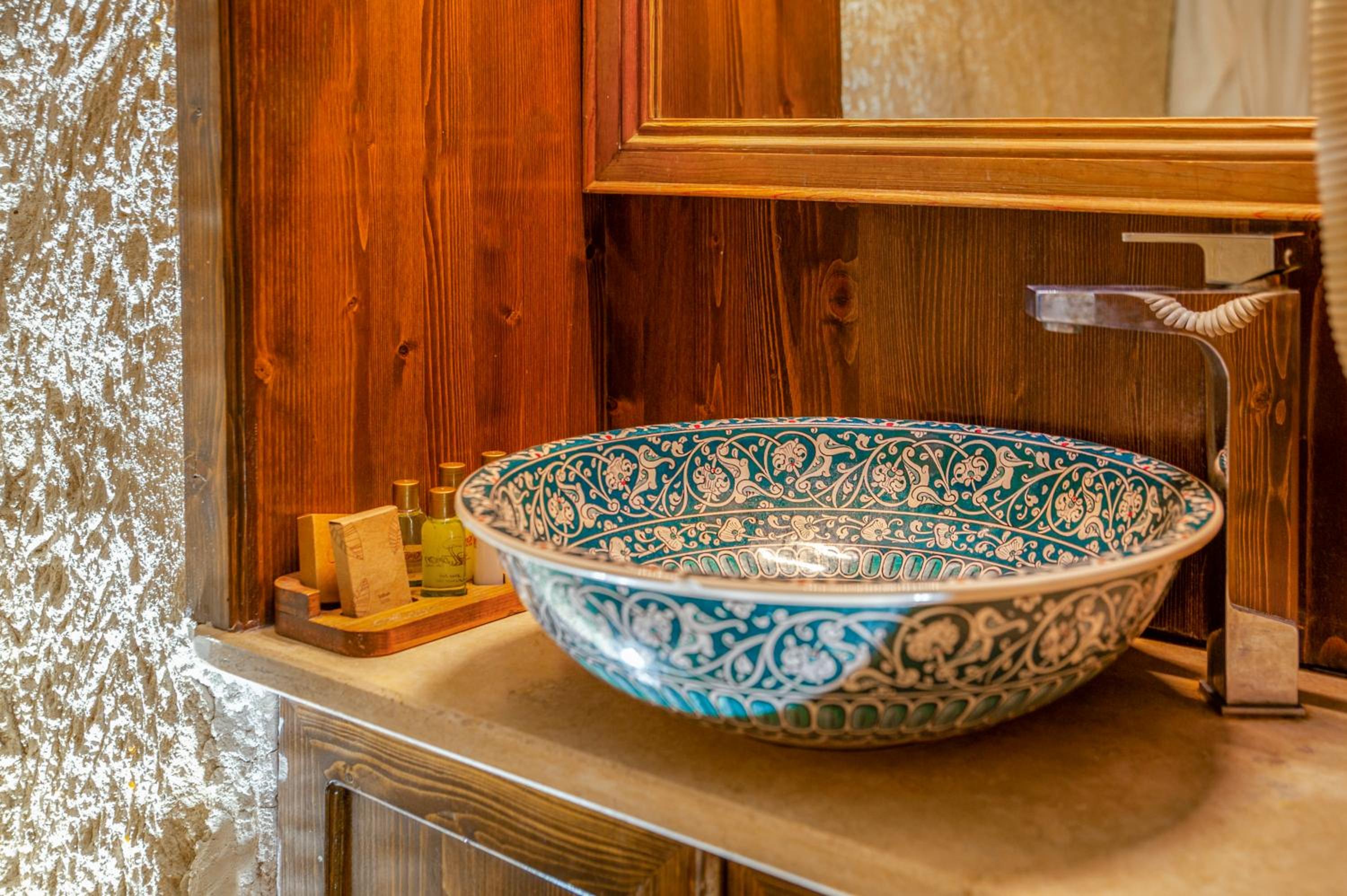 Ottoman Cave Suites - Image 43