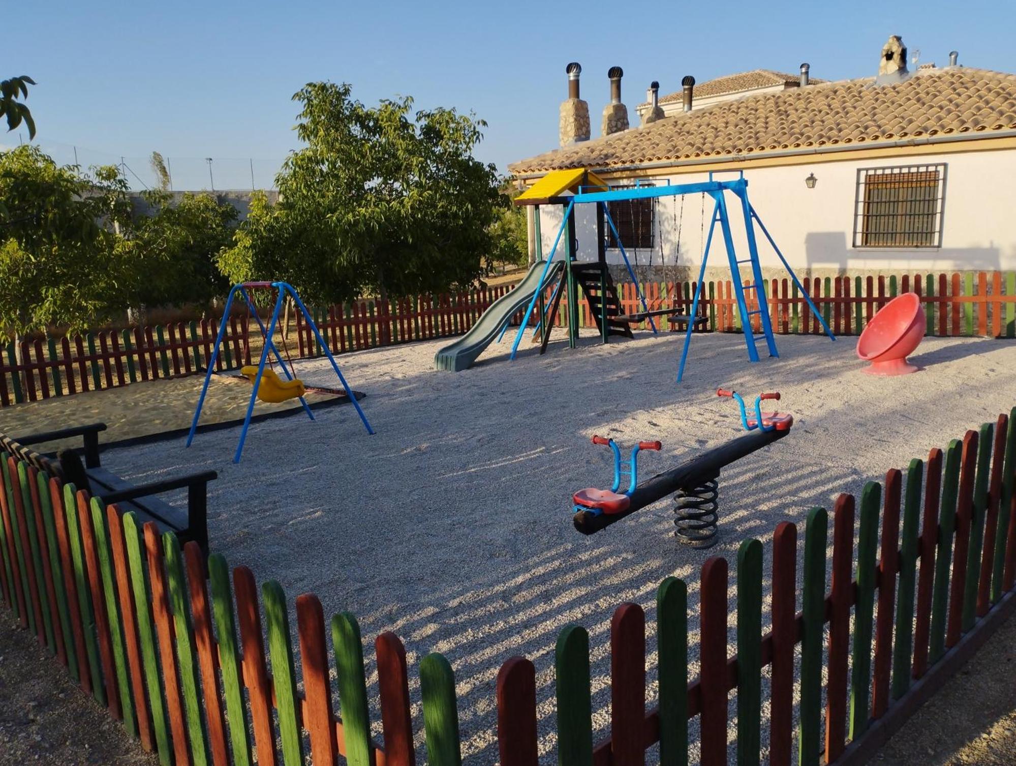 Photo 19