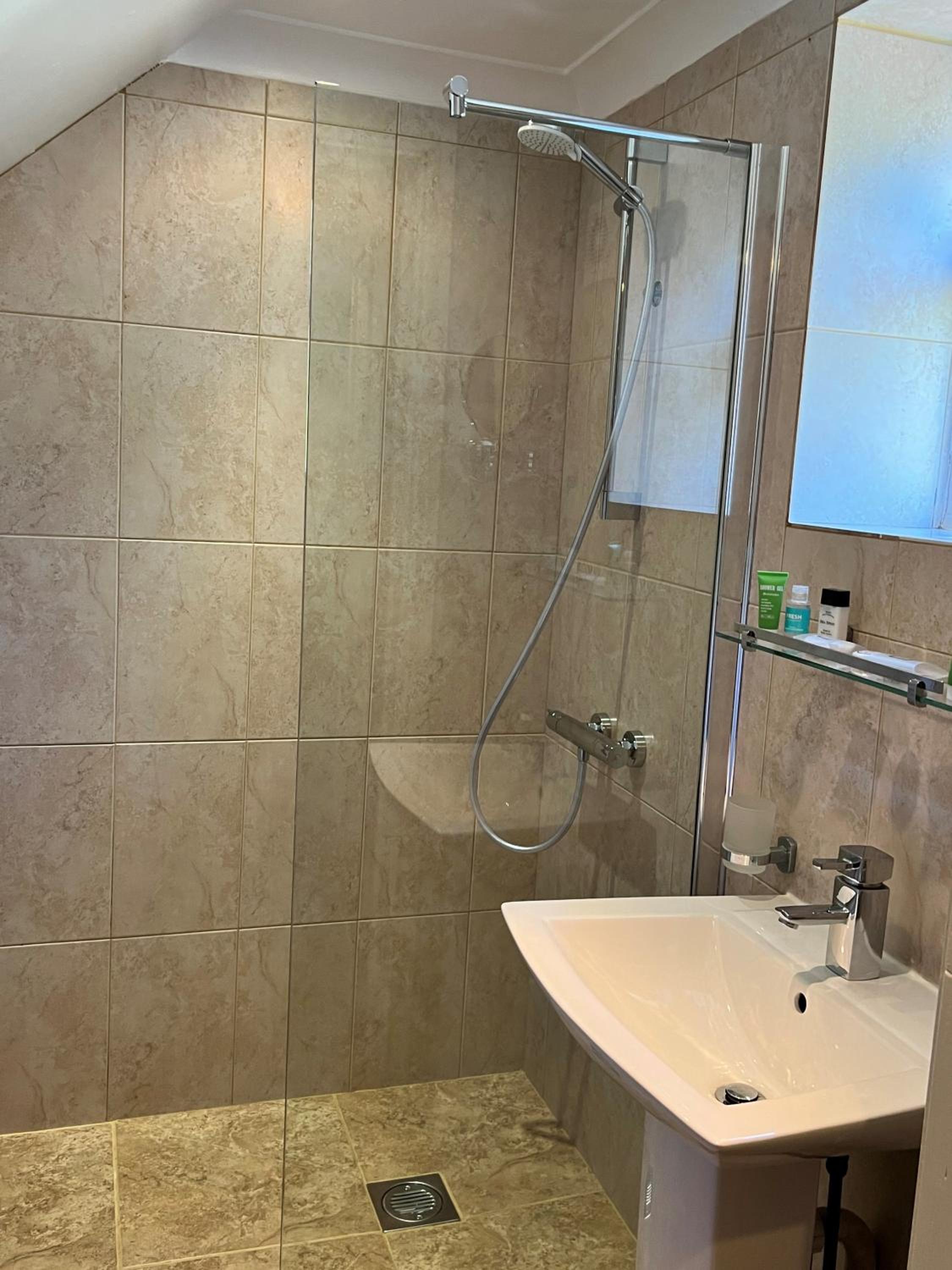 Oakham Vacations - The Kings Arms Inn - Property Image 25