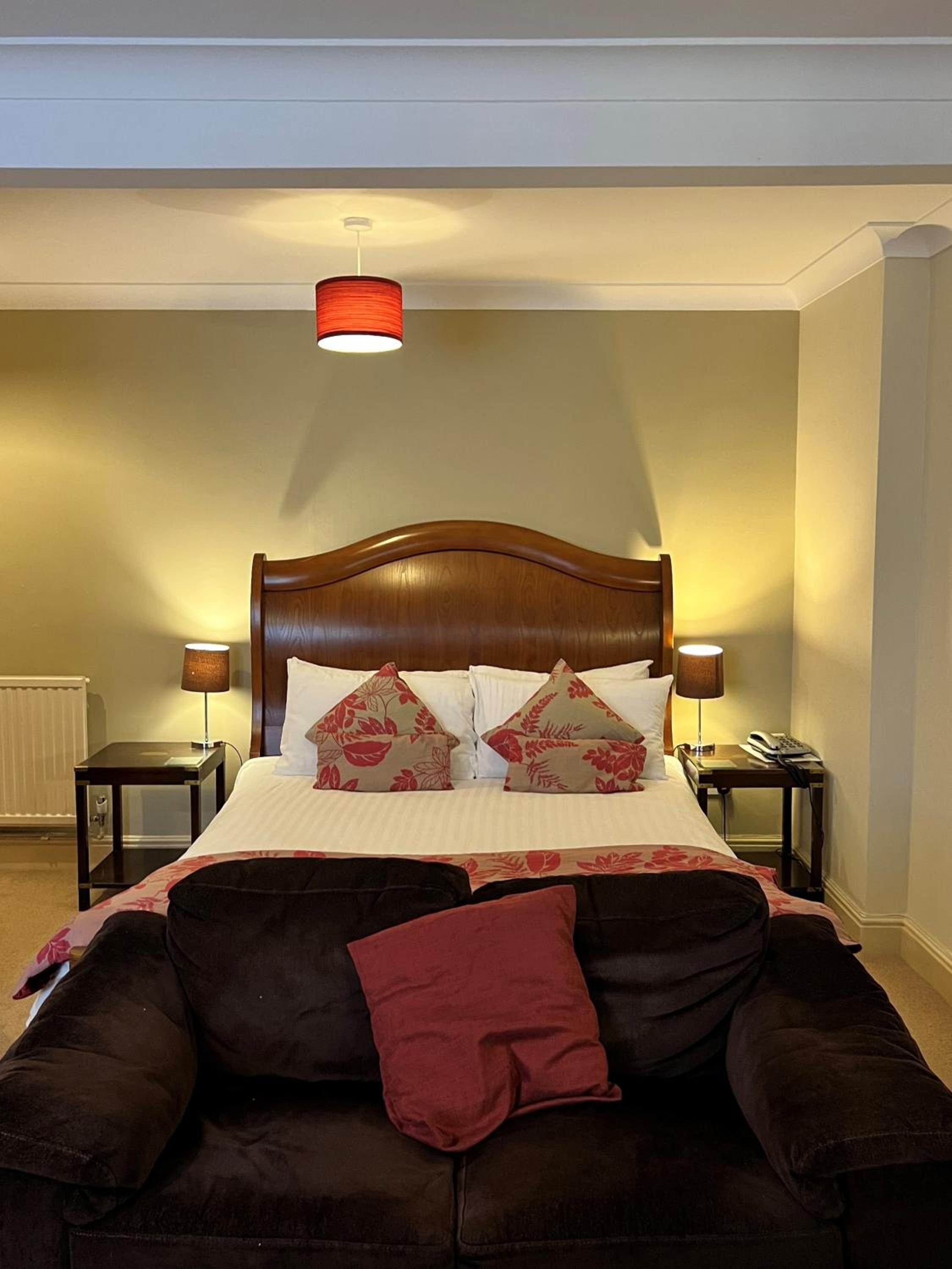 Oakham Vacations - The Kings Arms Inn - Property Image 16