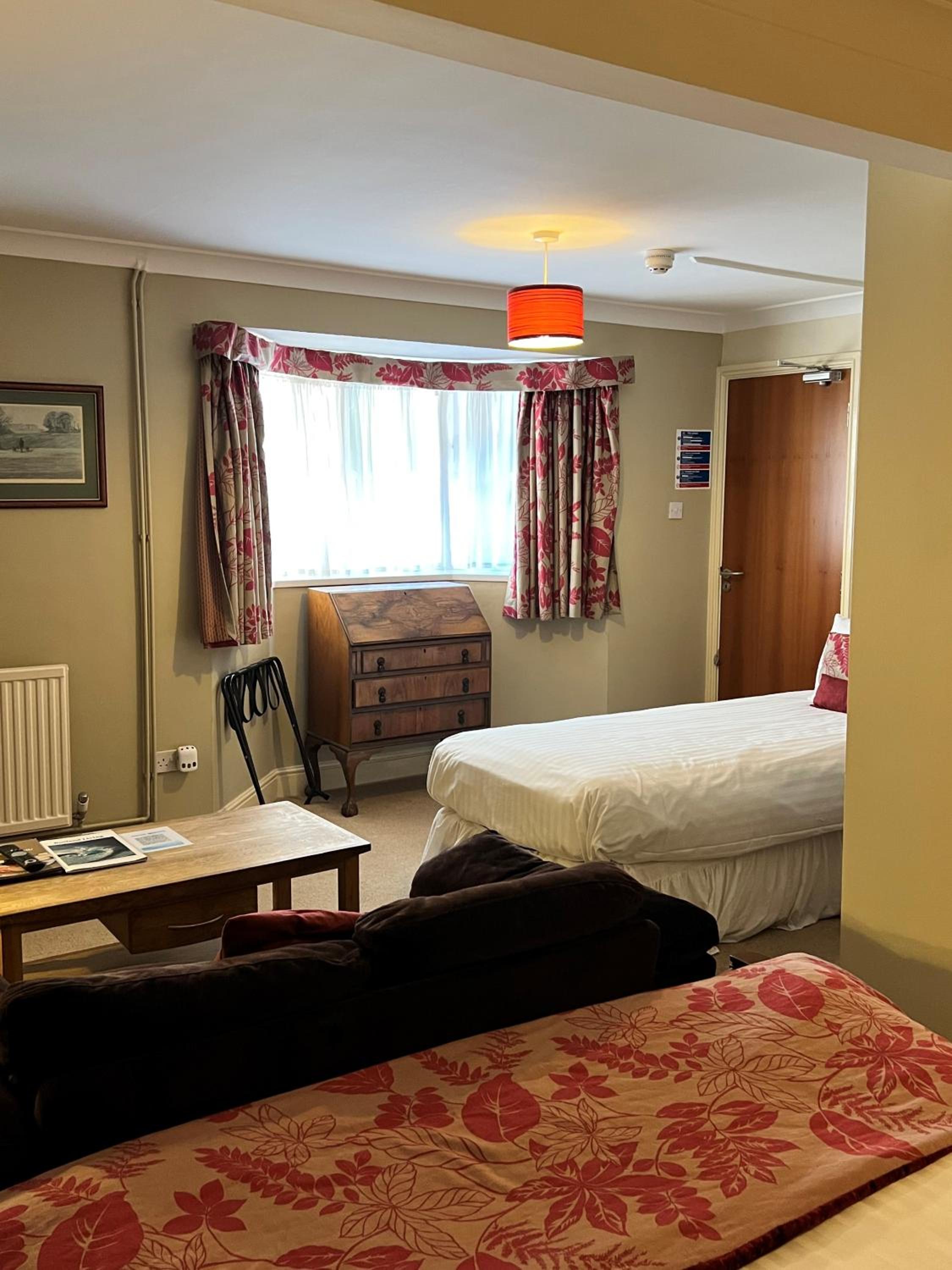 Oakham Vacations - The Kings Arms Inn - Property Image 12