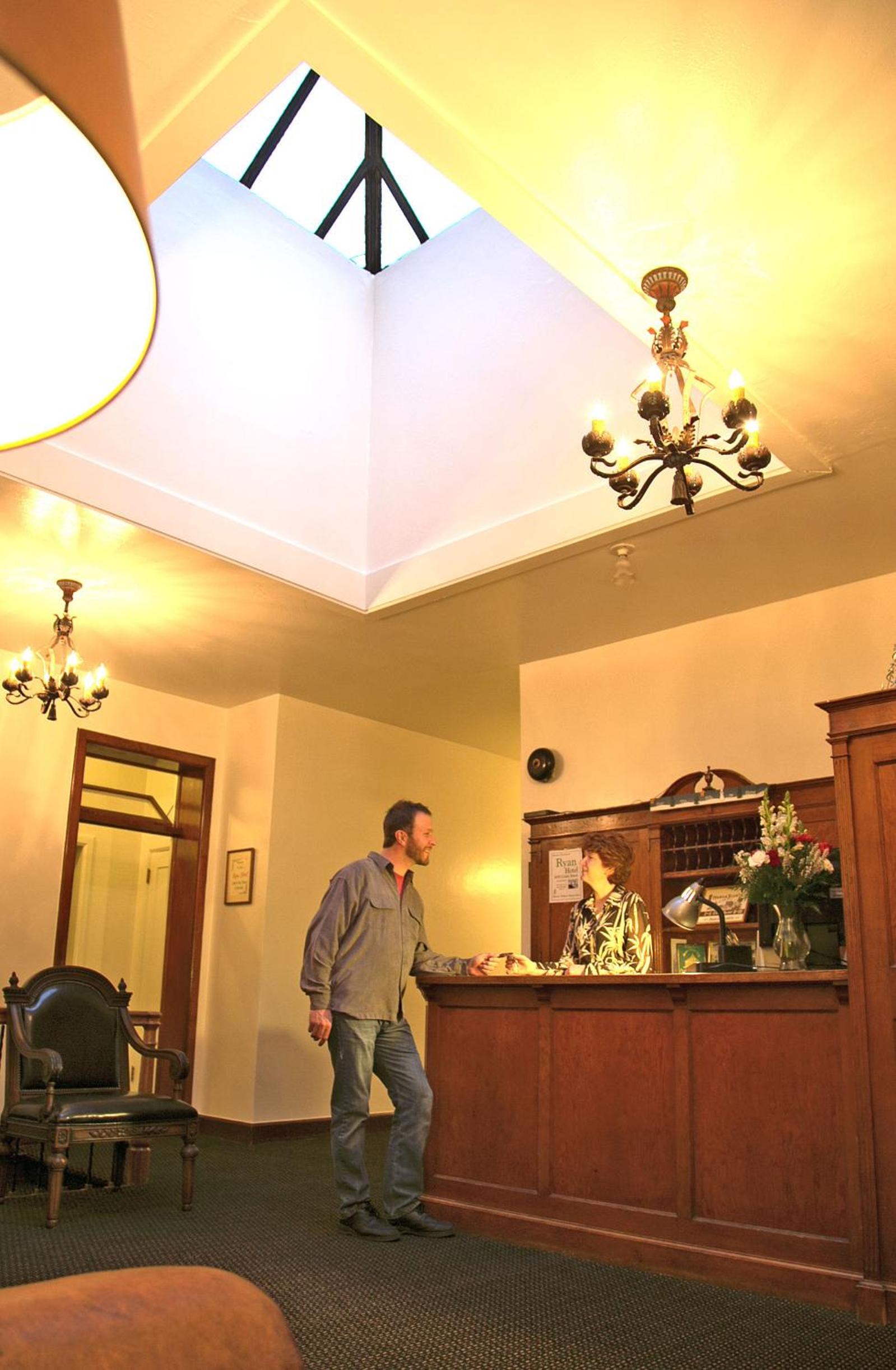 Ryan Hotel