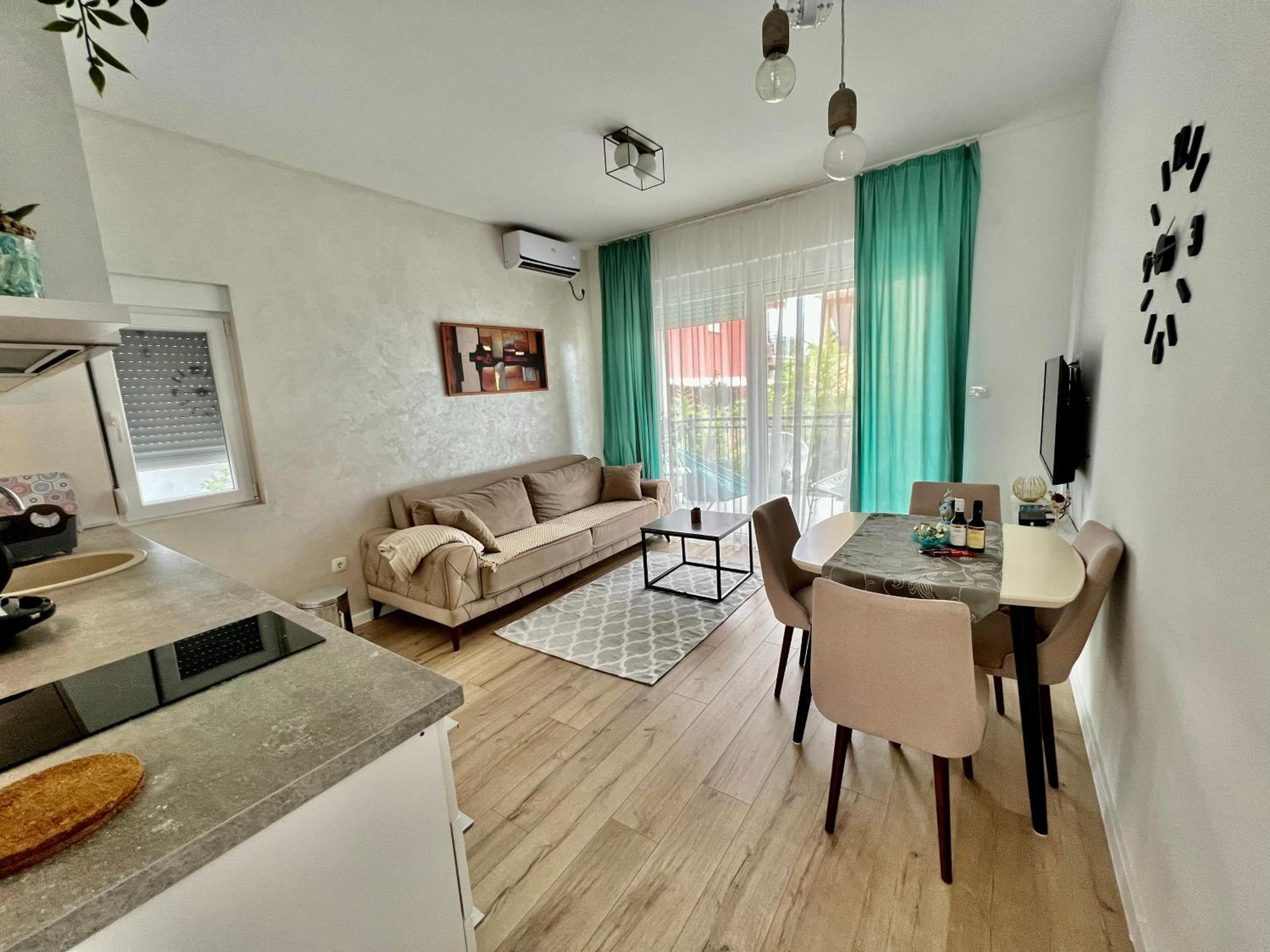 Apartments Tivat view 2