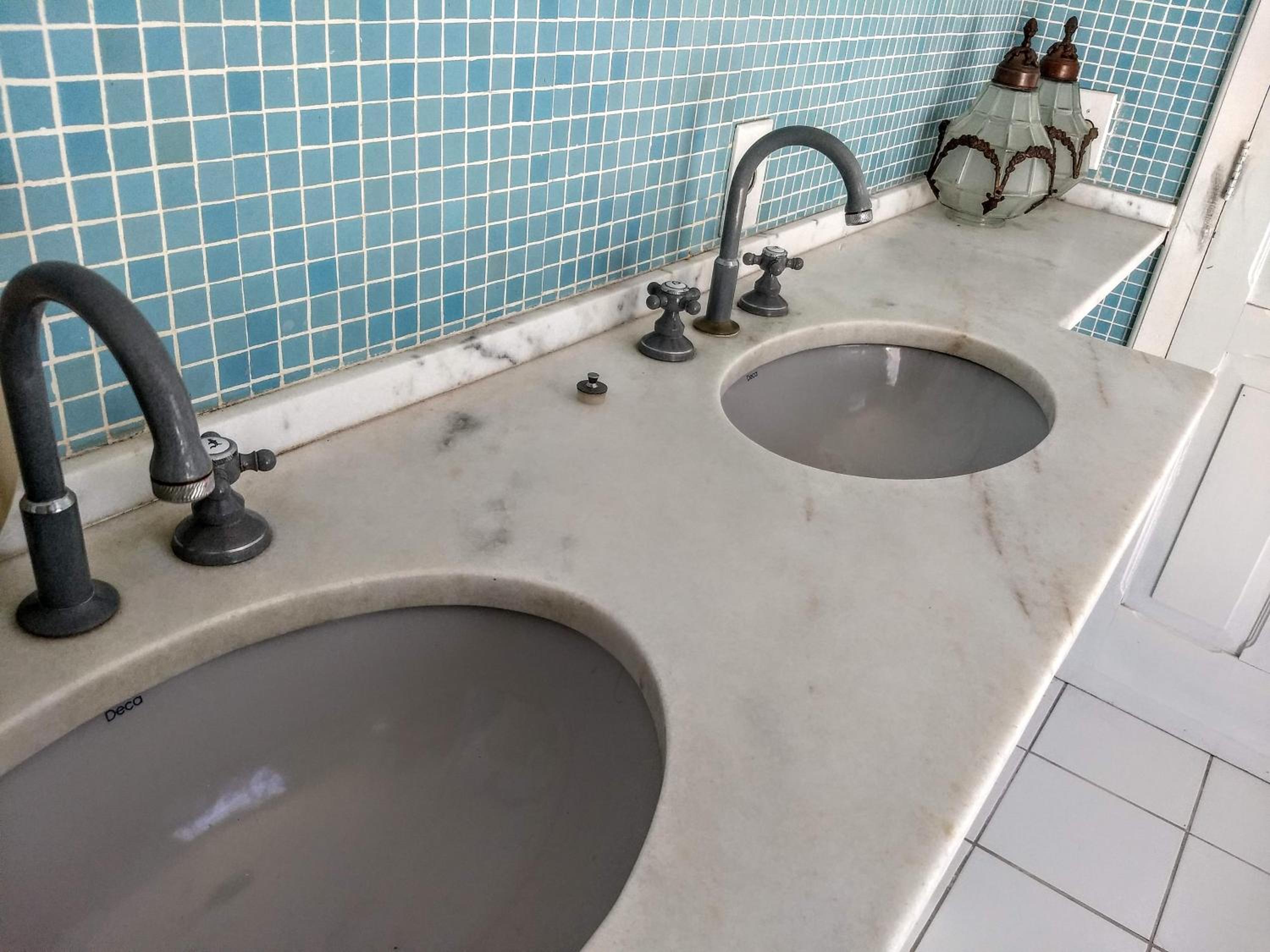 Hostel Casarão Vintage - temos Suítes