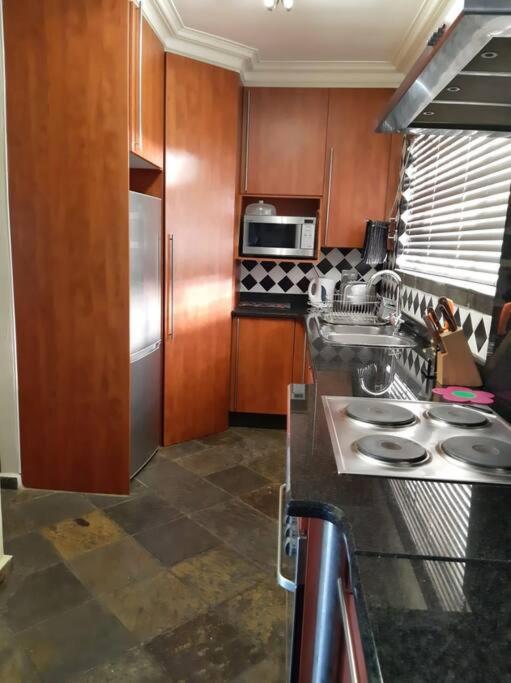 604@Amanzi 2-bedroom holiday apartment by the sea