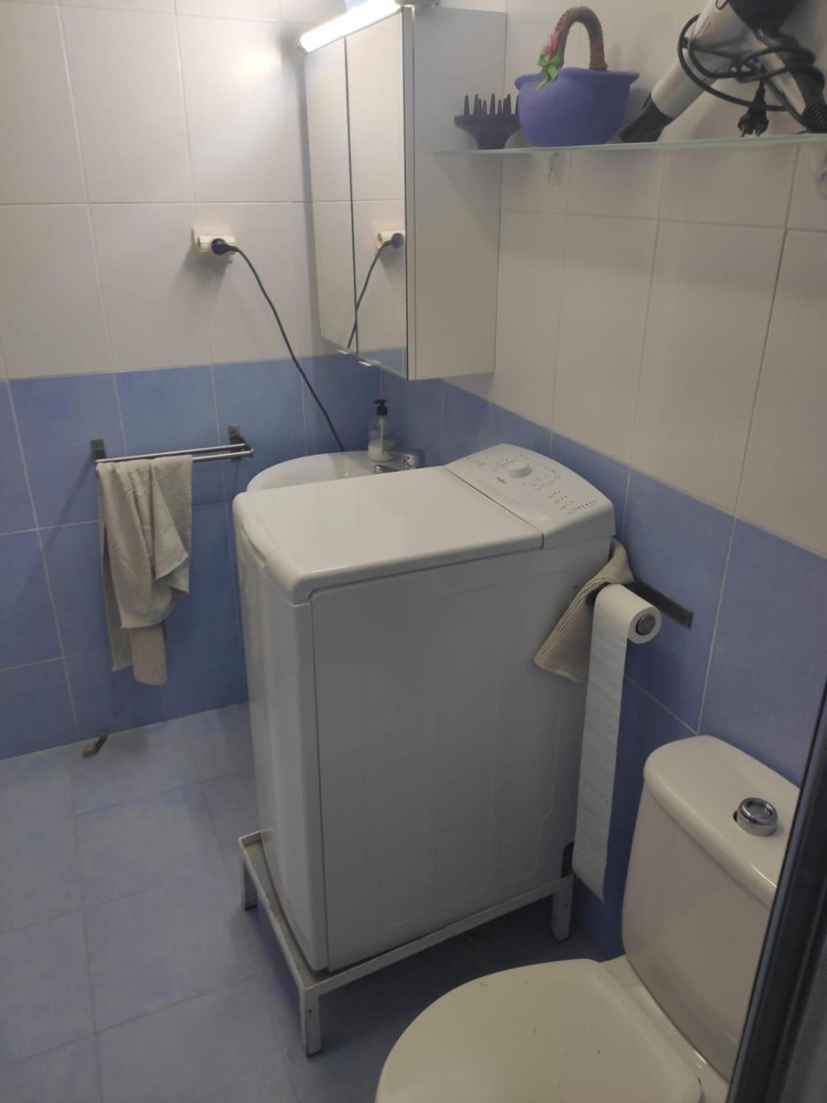 Apartamento con piscina en primera linea de playa
