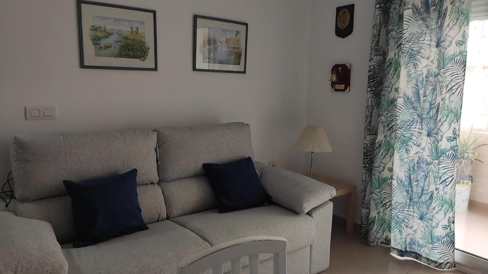 Apartamento con piscina en primera linea de playa