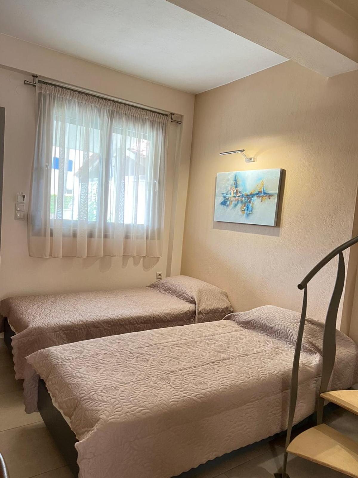 Elia Luxury Apartments view 4