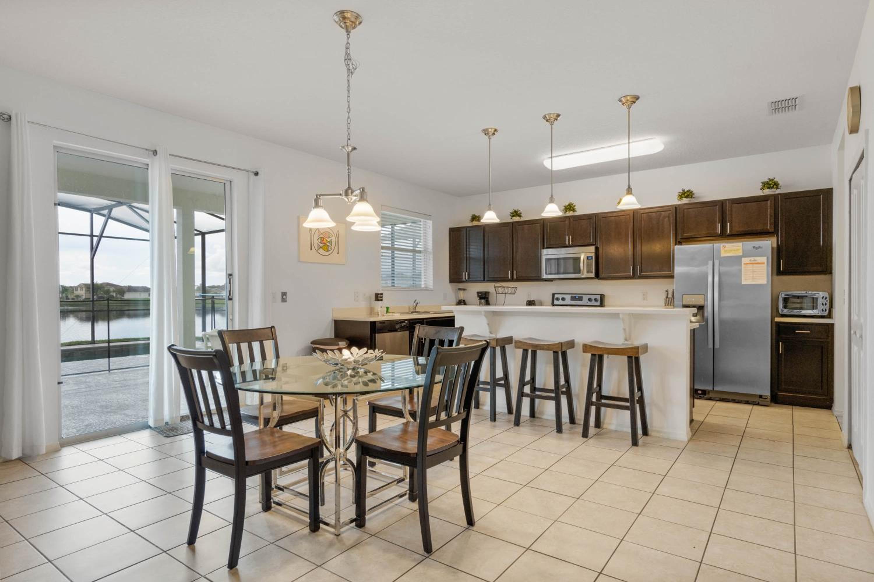 CozyKey Vacation Rentals - Crystal Cove