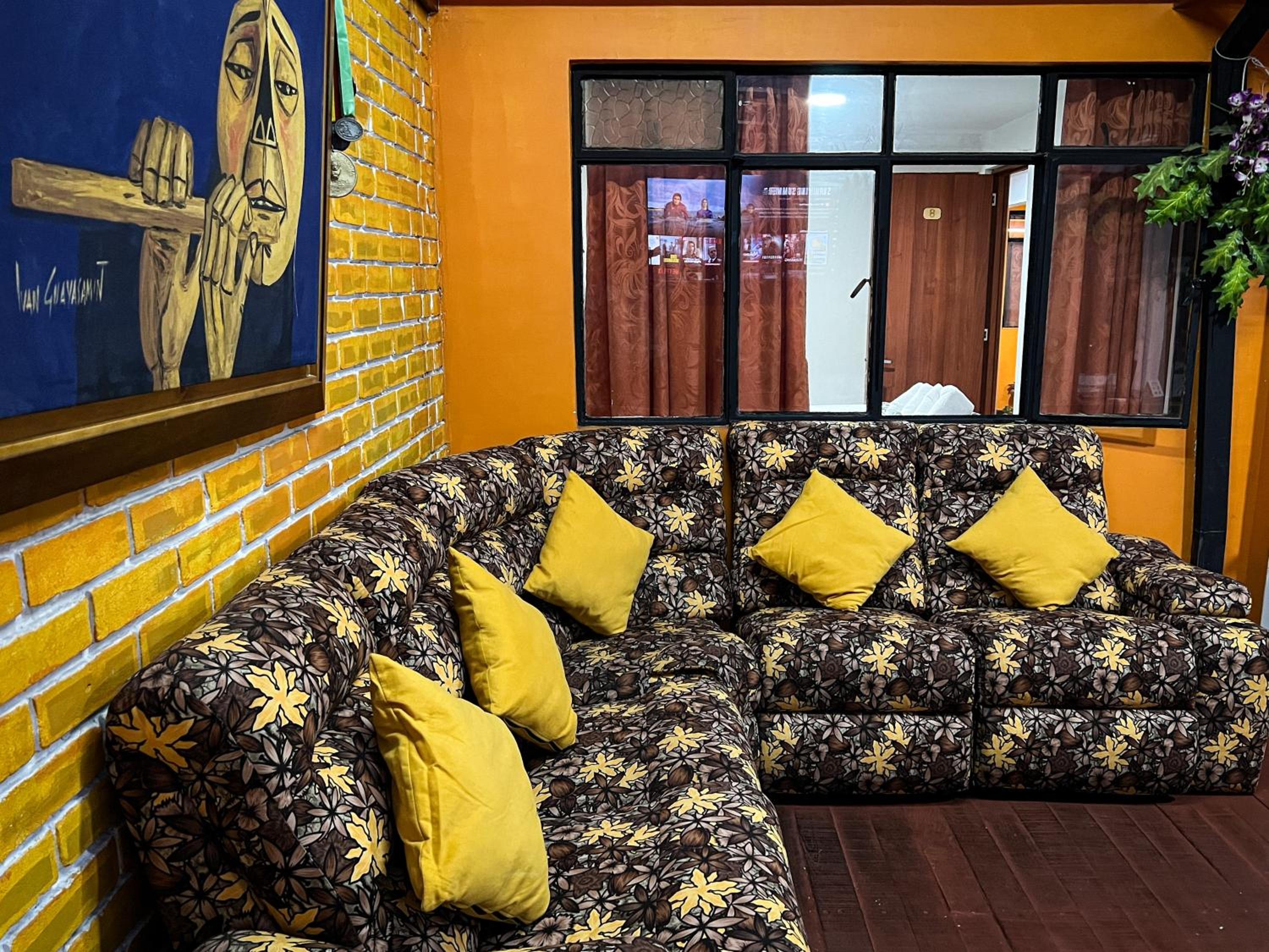lounge