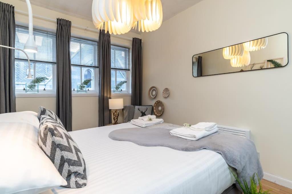 Silver Stone Suite - in the heart of Aberdeen view 3