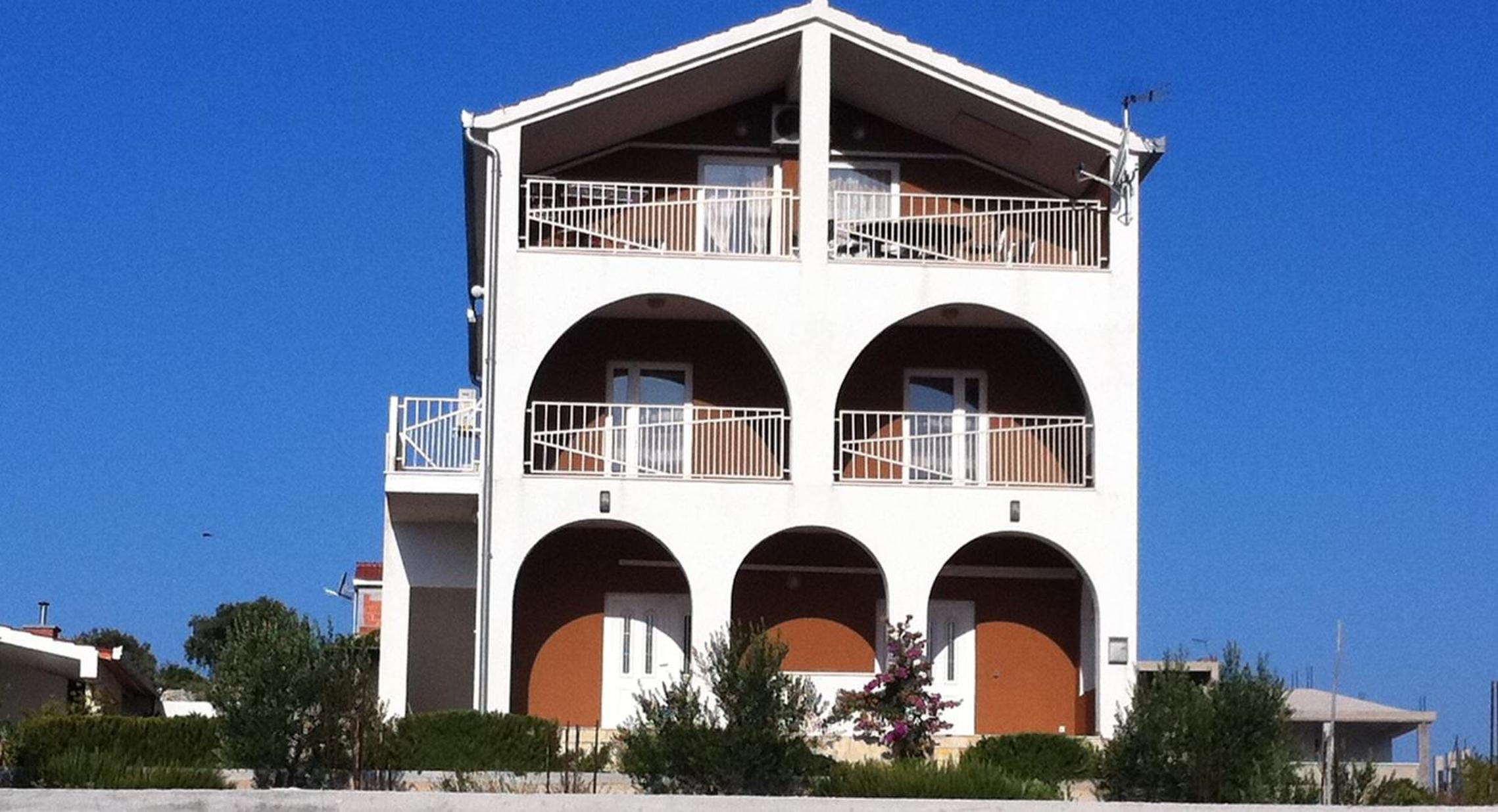 Apartments by the sea Sevid, Trogir - 16802 view 2