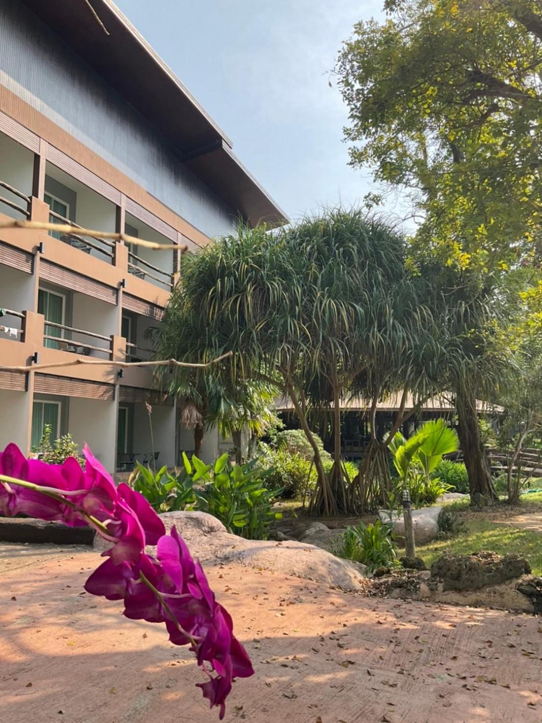 Blues River Resort