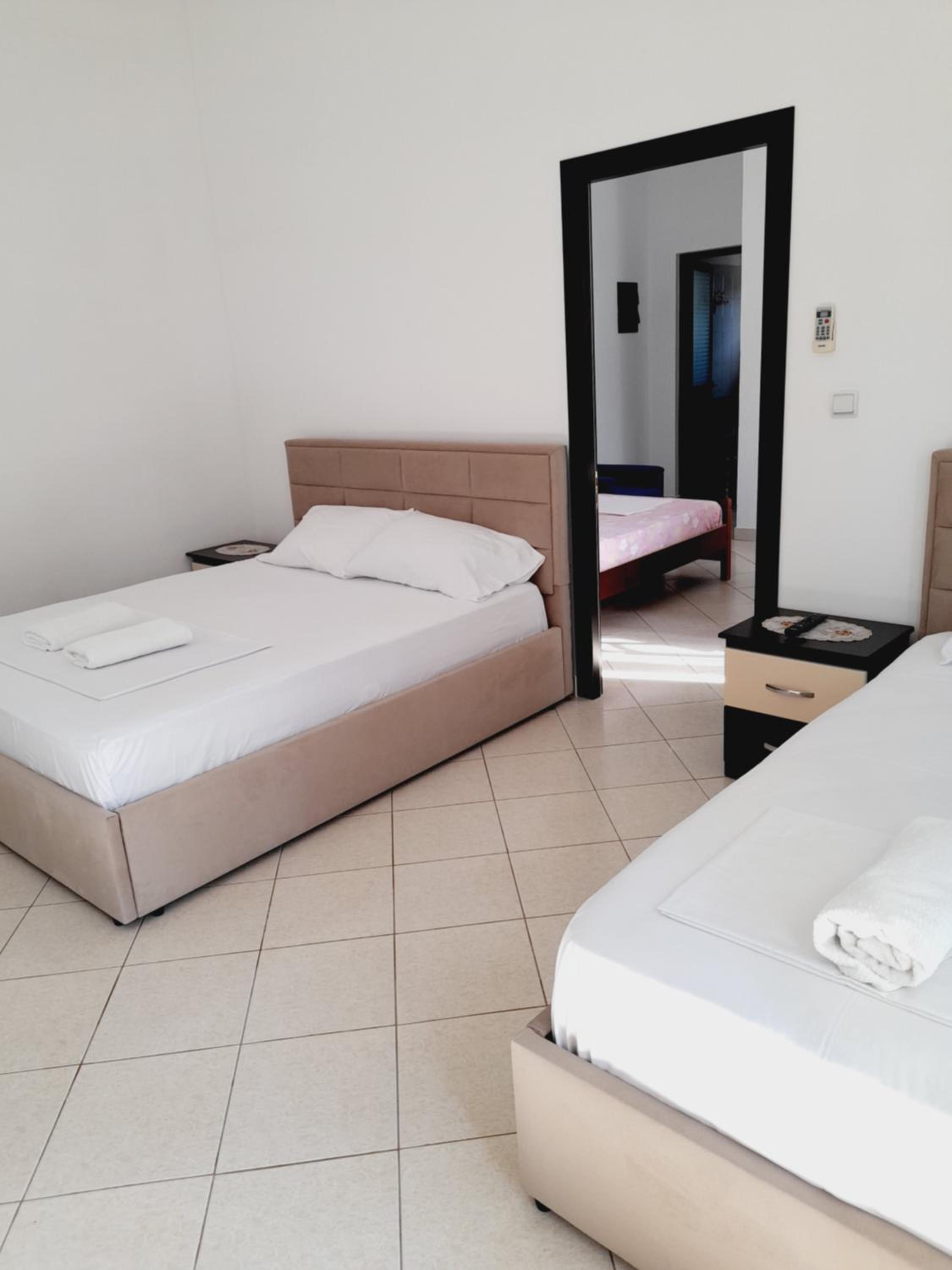 Vila F&M ksamil