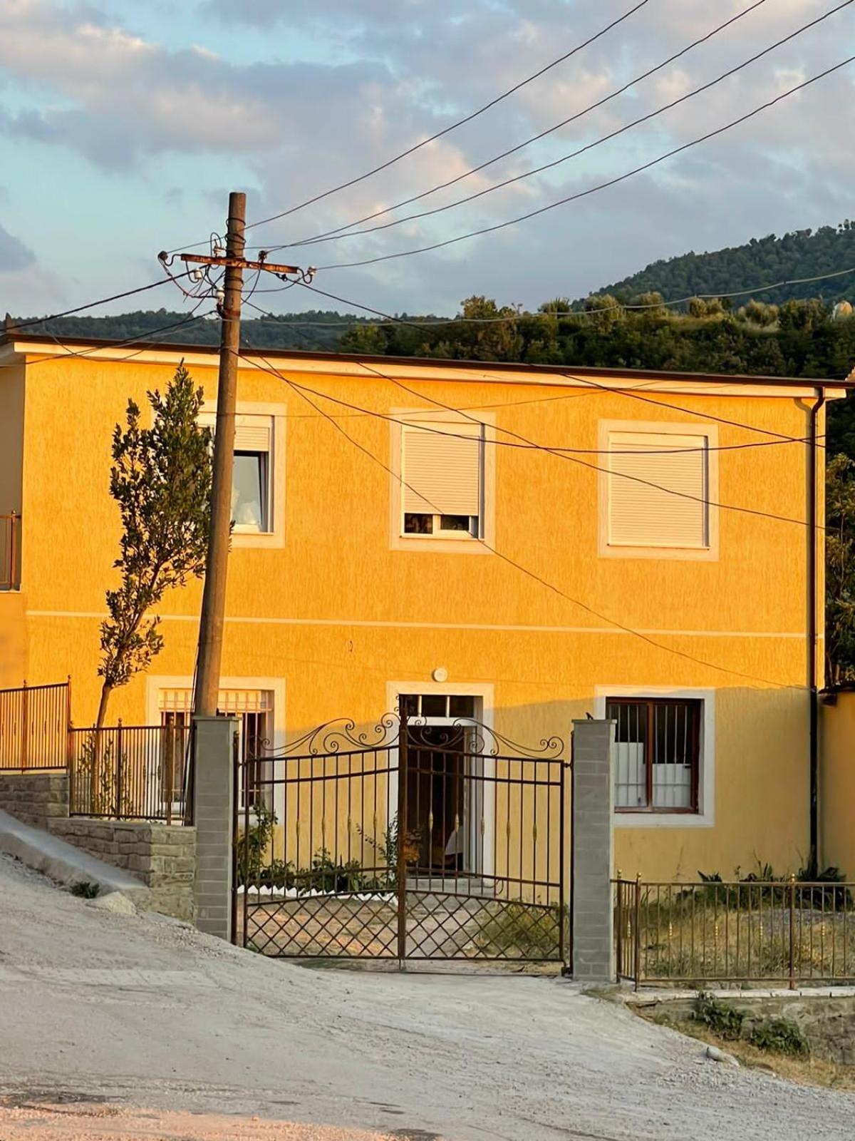 Skrapari Studio Apartment