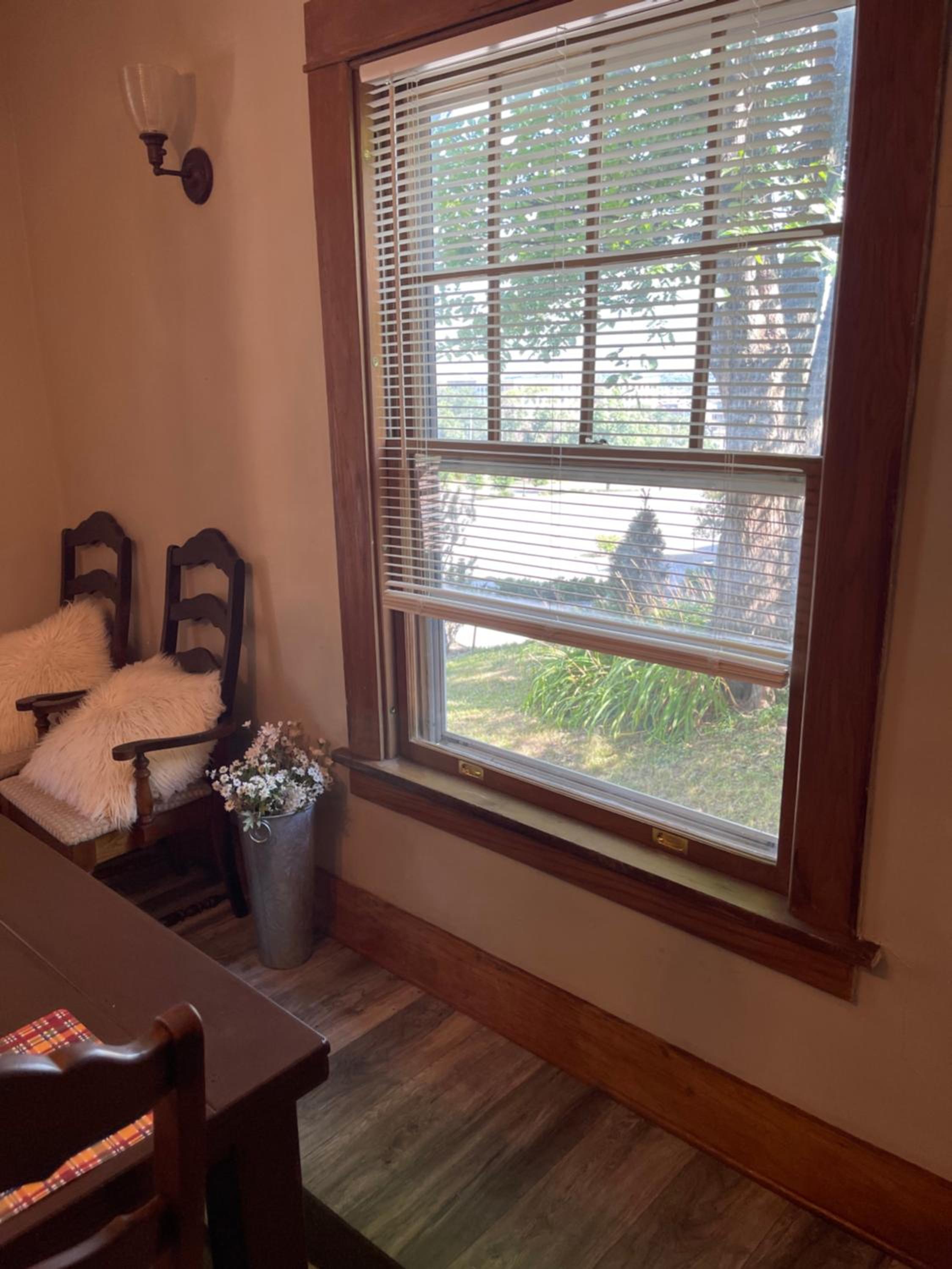 Des Moines Vacations - Sherman Hill Des Moines - Property Image 2