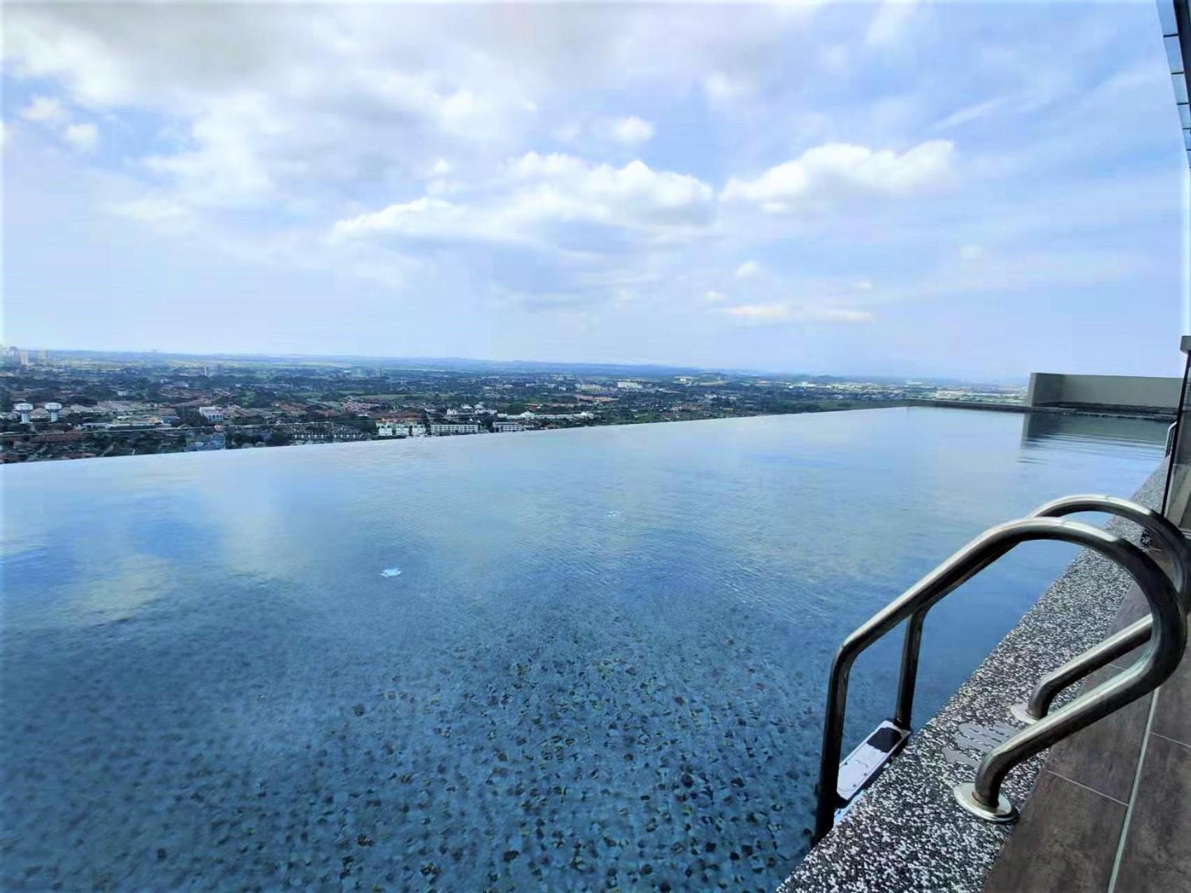 Lovely 2R2B Infinity Pool Wifi Quartz Residence photo 7