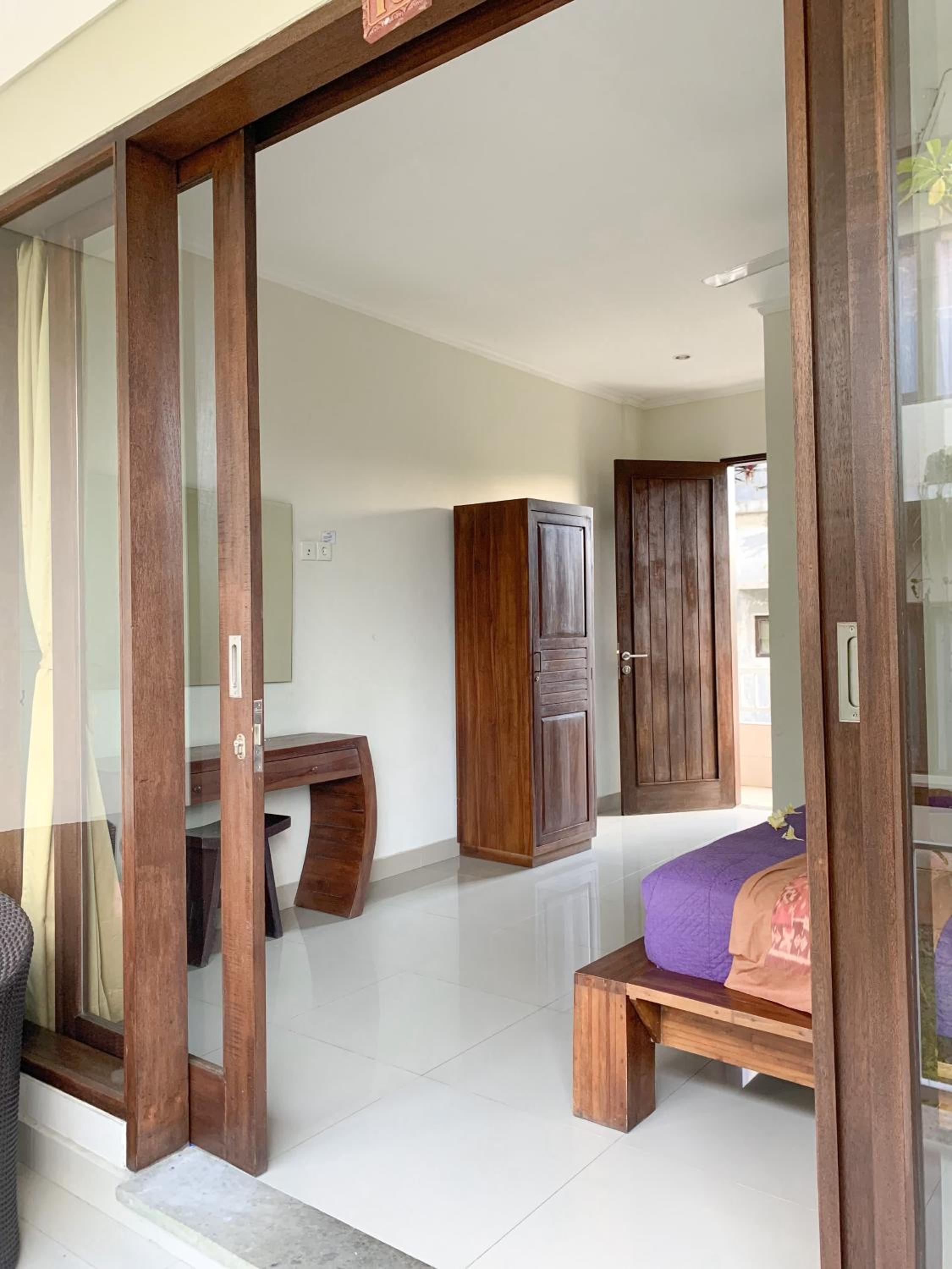 Merthayasa Bungalow 2 view 5