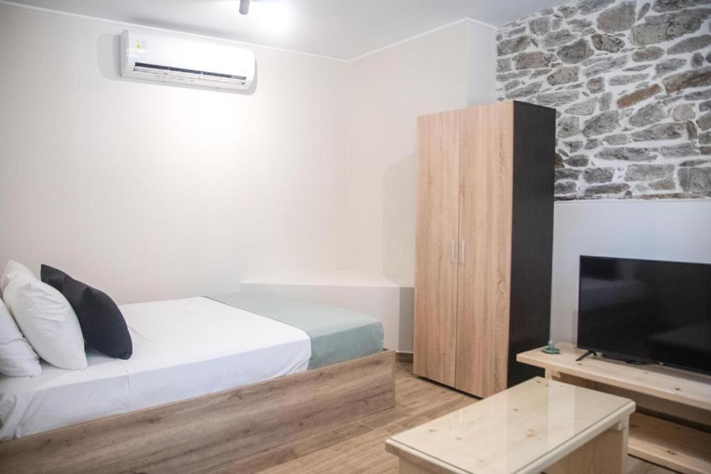 Agiopetra Lofts
