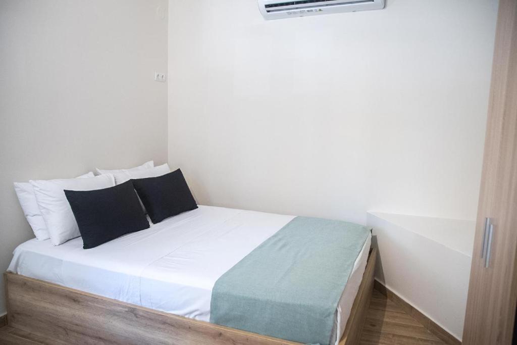 Agiopetra Lofts