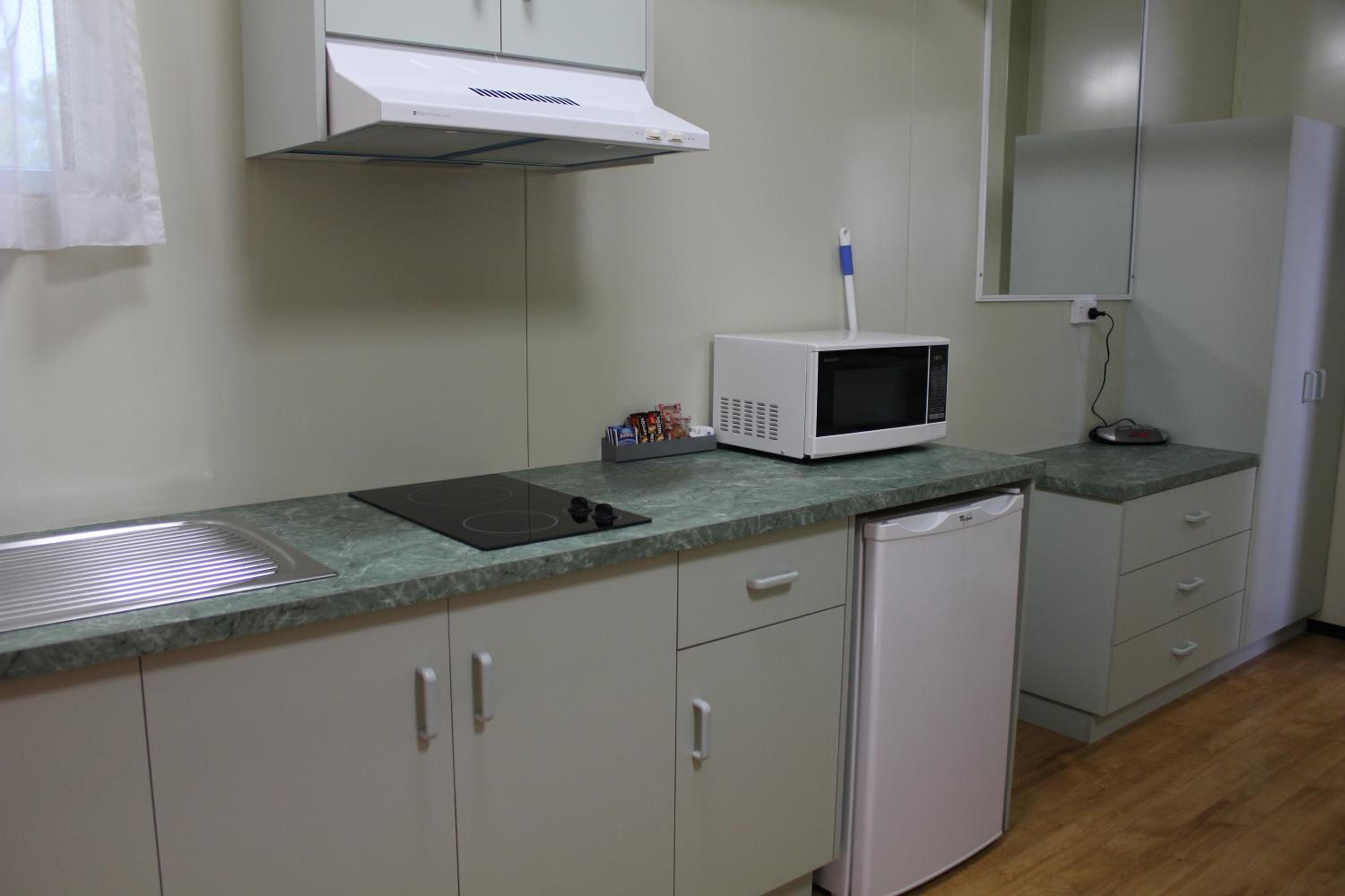 Aussie Outback Oasis Holiday Park