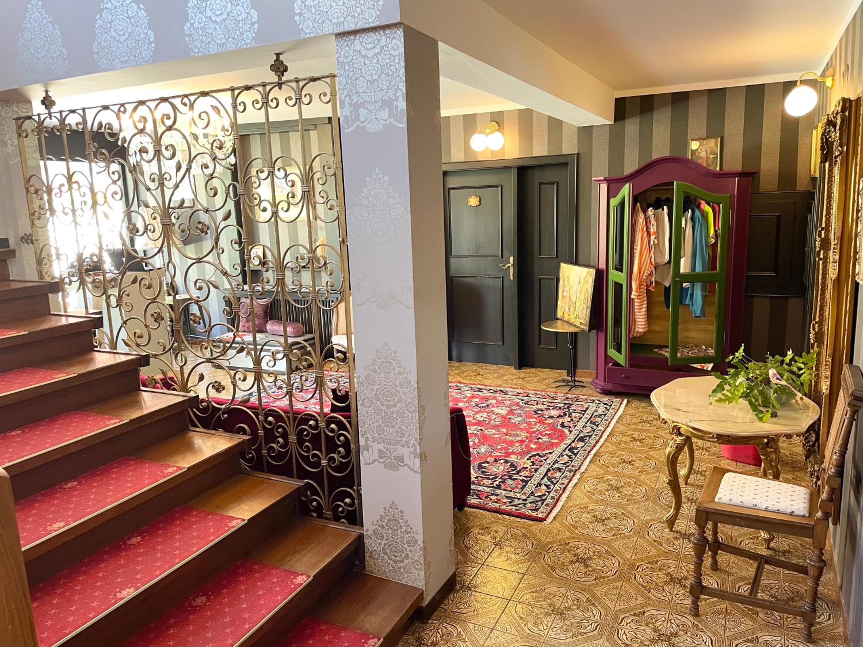 VILLA OXA - Boutique Design Hotel