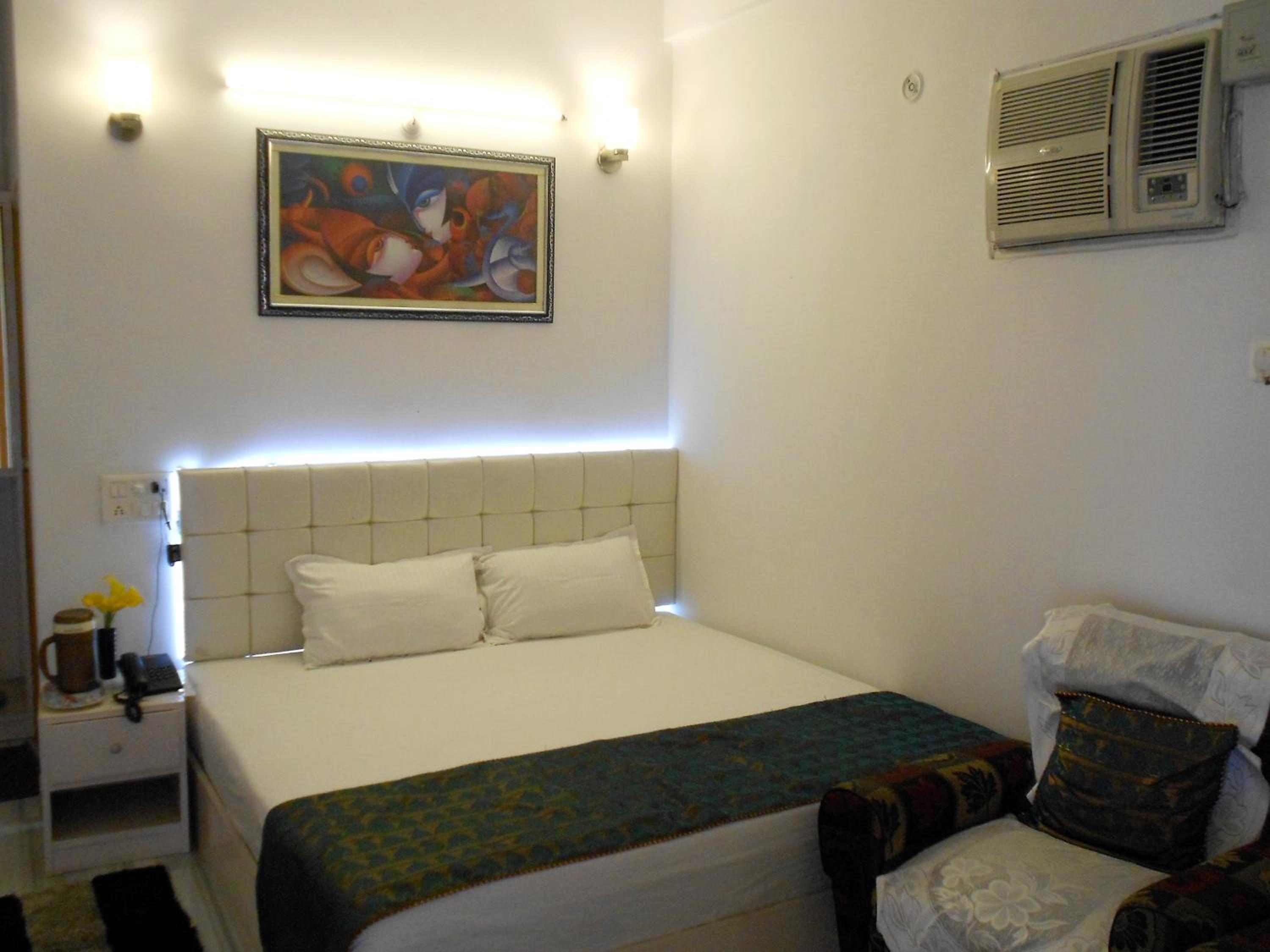DS Residency-Near Varanasi Jn Railway station N Temples-Parking-Free Wi-Fi view 2