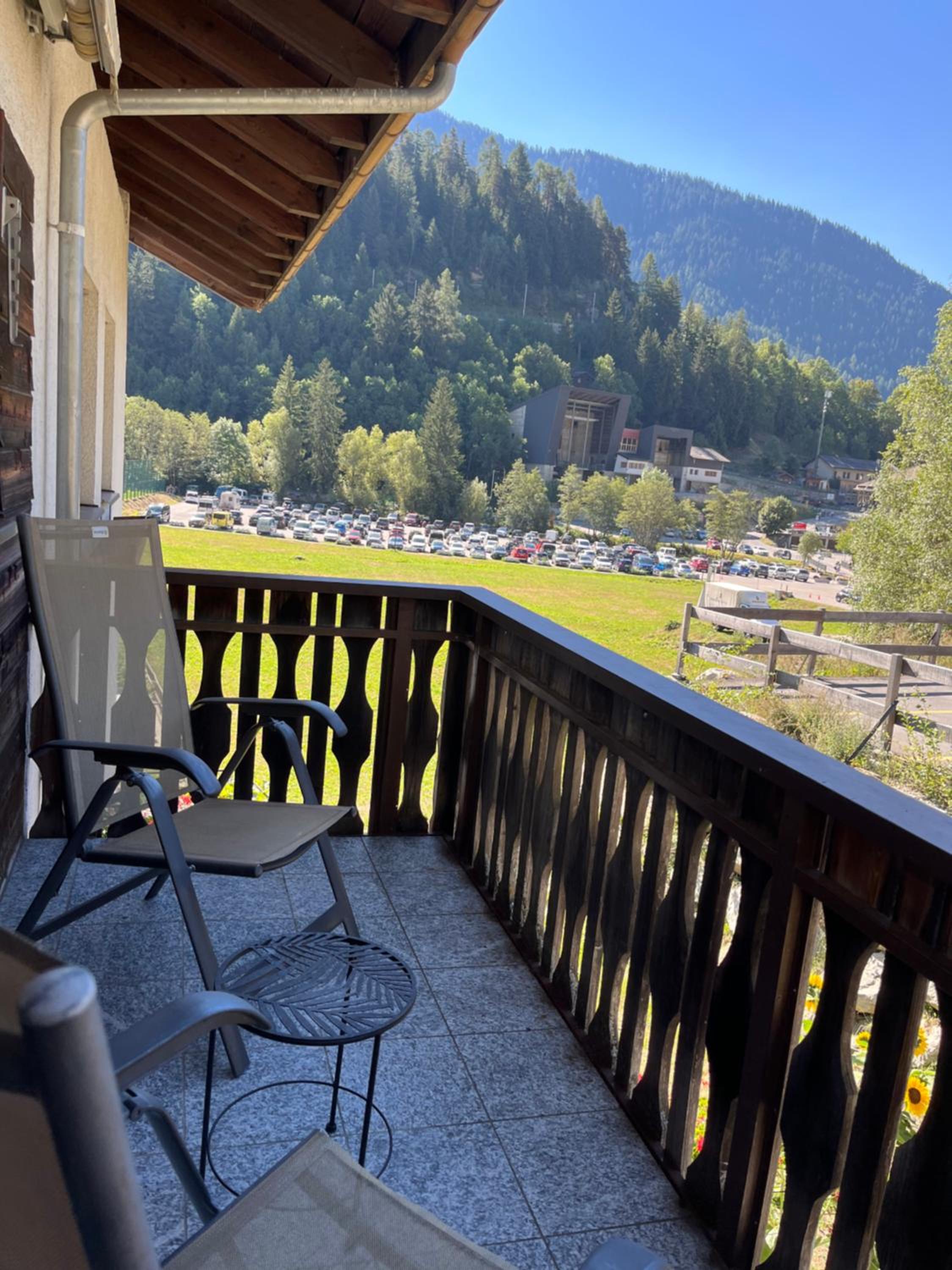 Ferienwohnung - 100m von der Talstation Aletsch Bahnen und Bahnhof Fiesch, BESTE Ausgangslage
