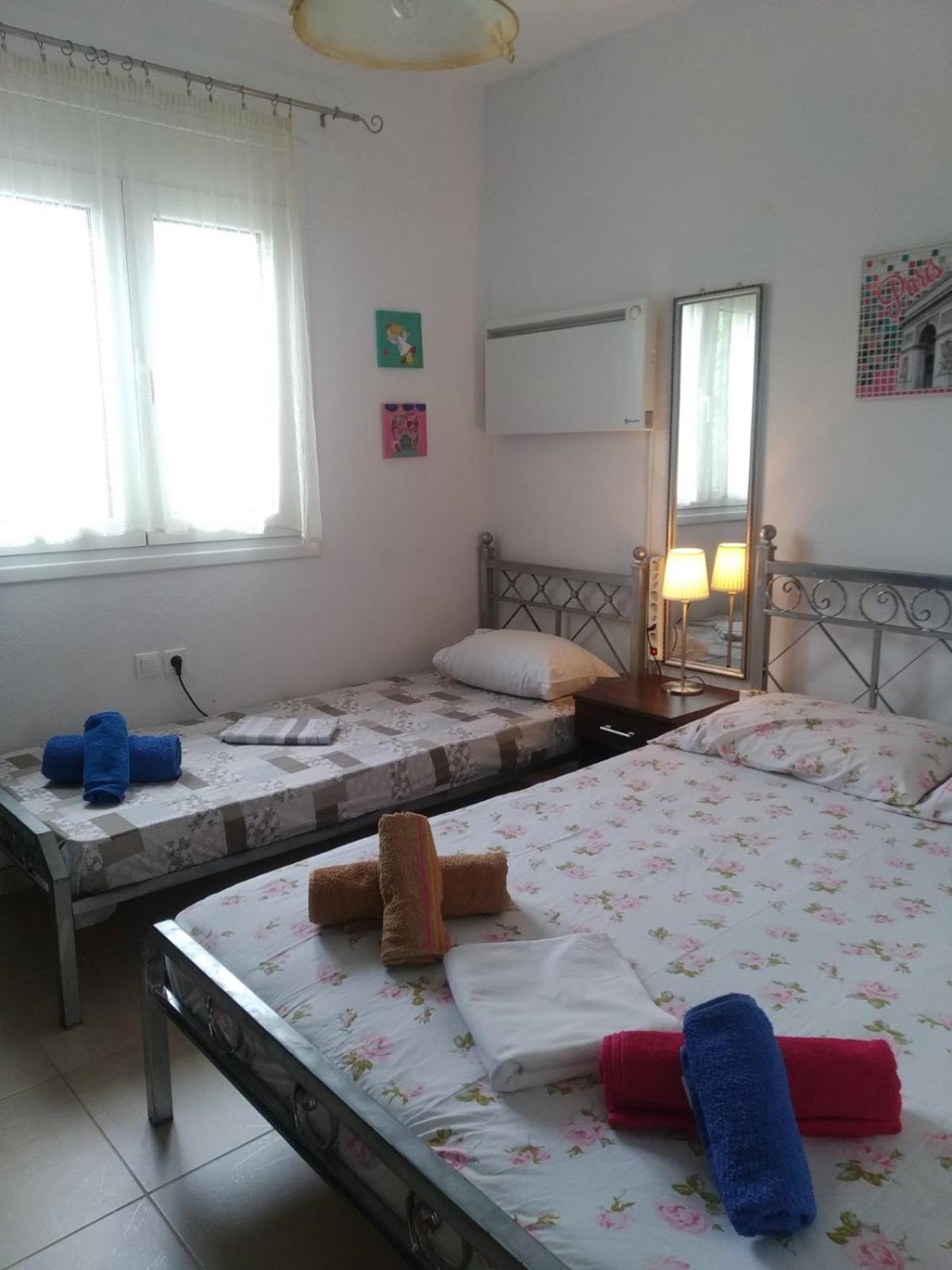 Photo 42