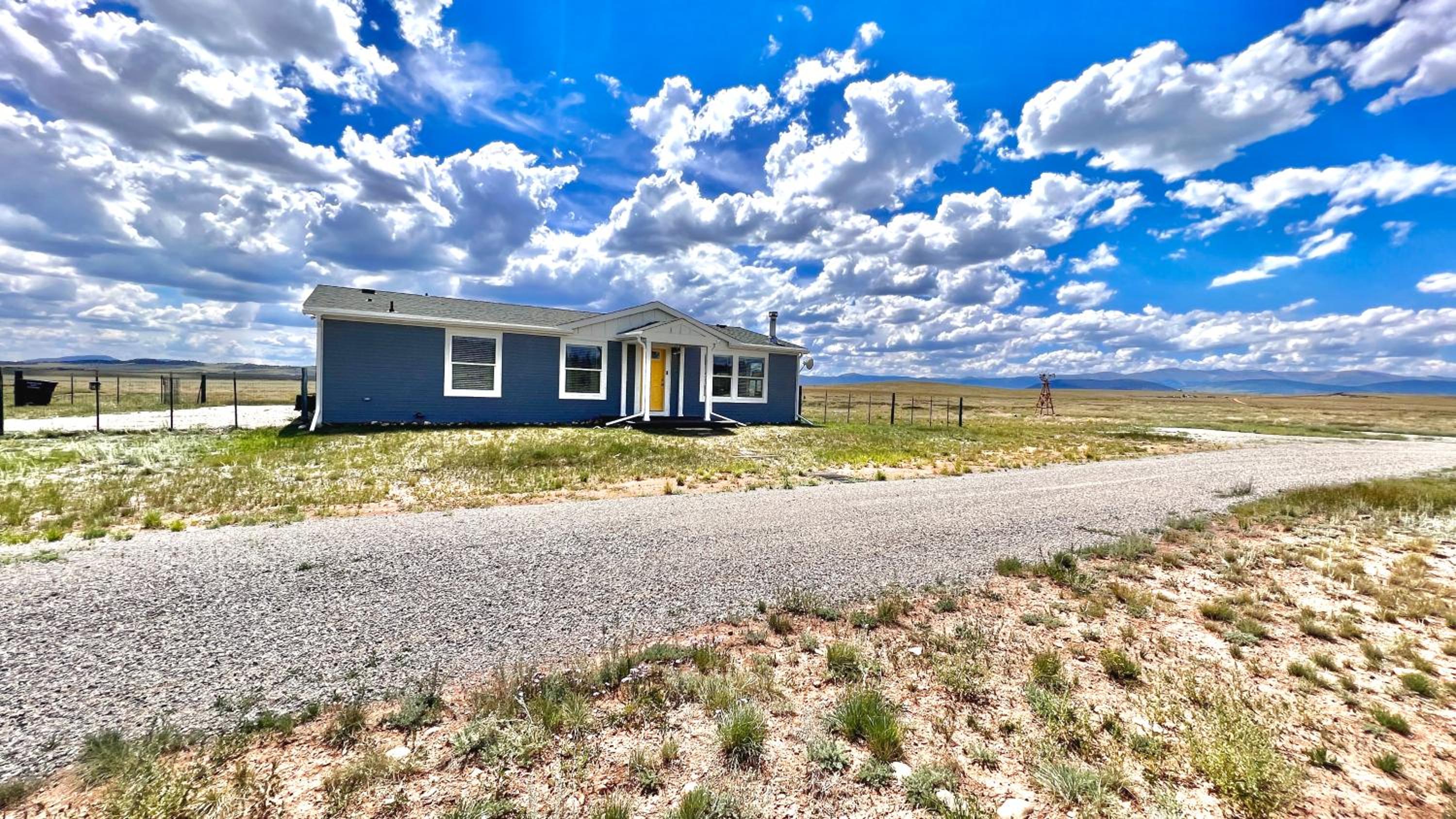 Pet Friendly Mountain Getaway with Hot Tub Near Breckenridge view 4