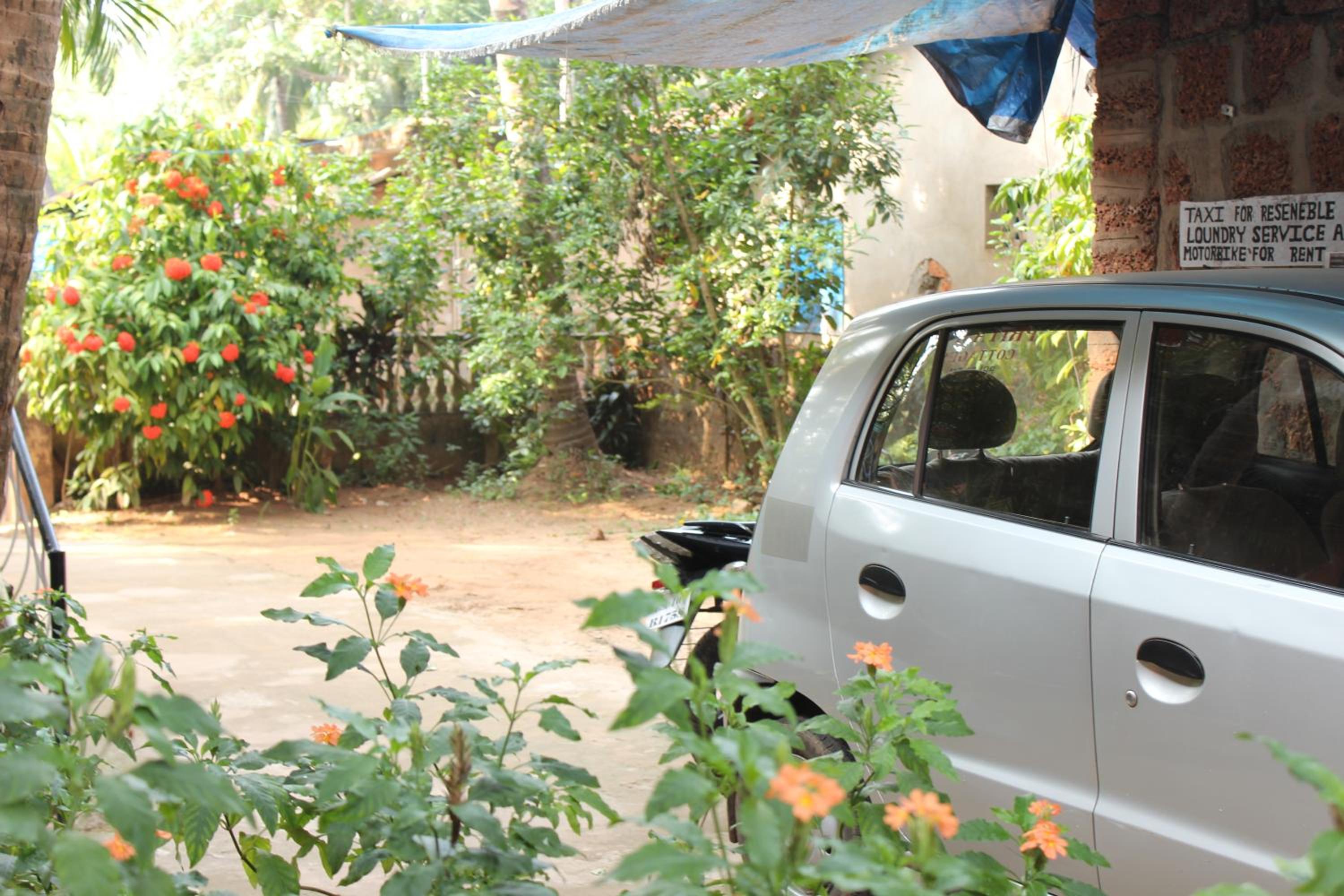 Pritams Cottages Guest House view 4