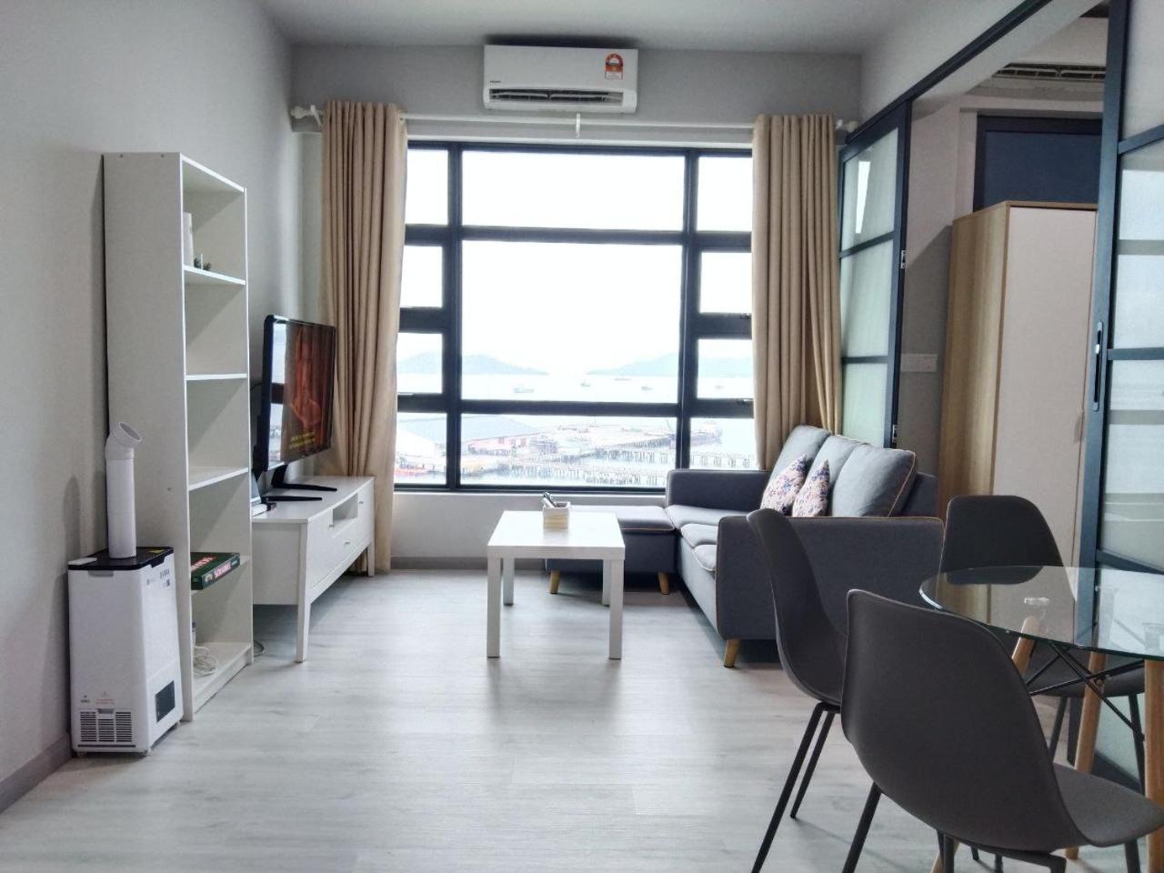 JESSELTON QUAY SEA VIEW photo 2