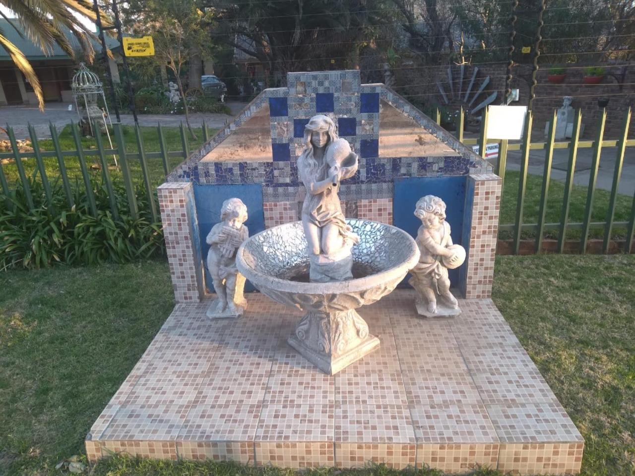 Photo 13