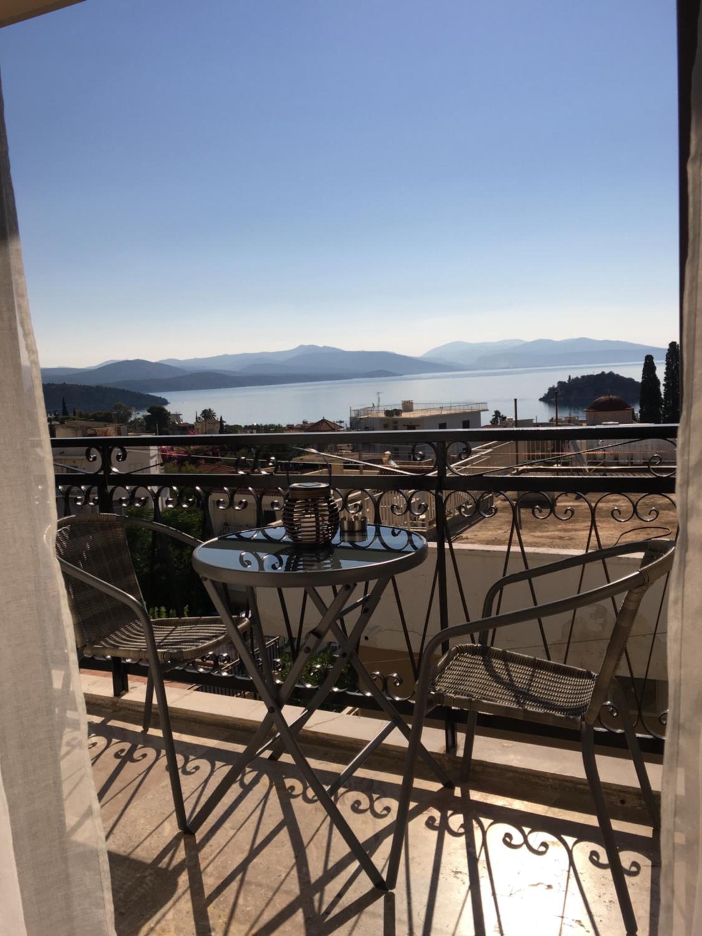 ANASTASIA Elegant Studios III photo 5