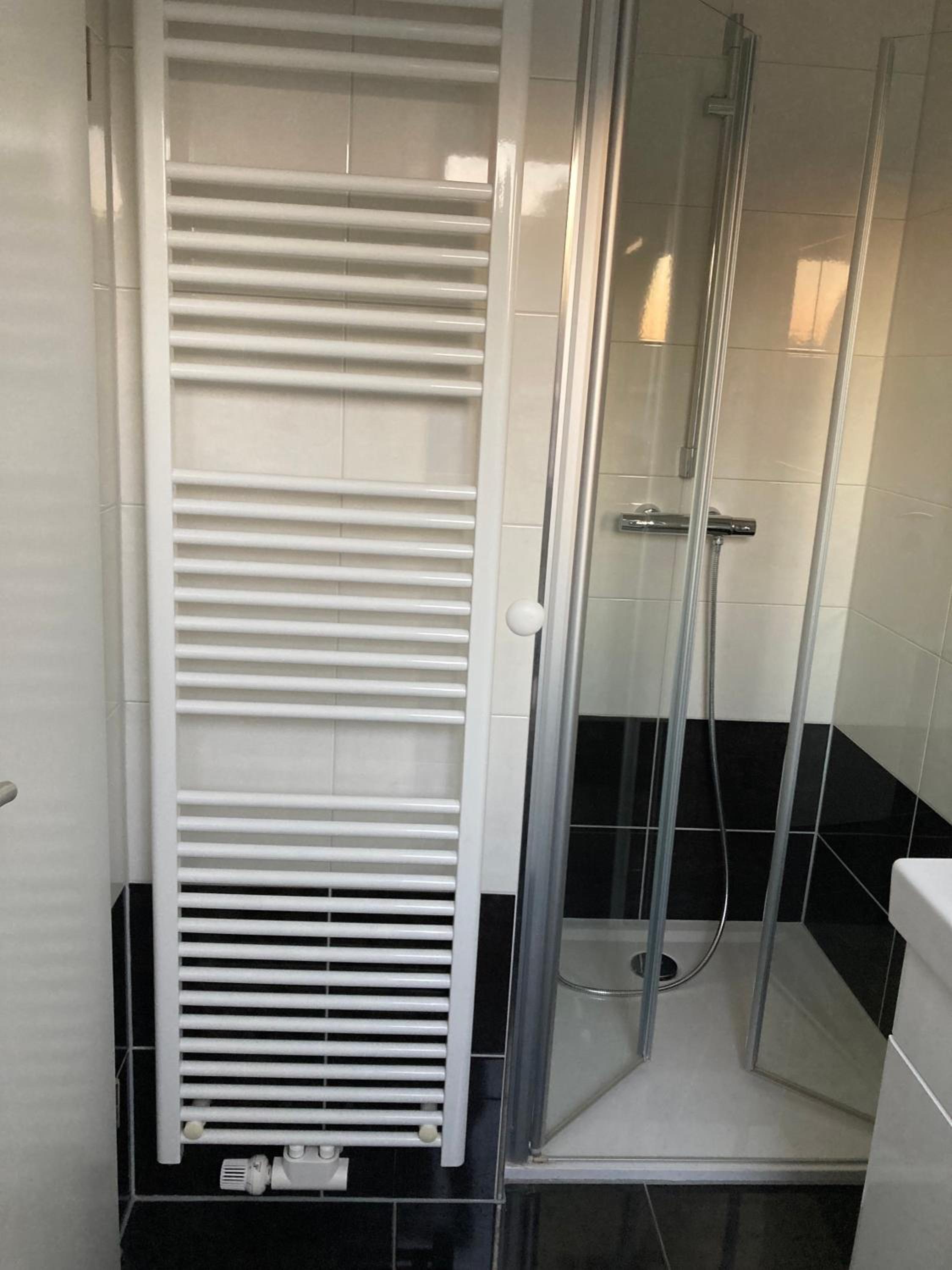 Wohlfühl Hotel & Pension am Birnengarten - Ruhige Zimmer mit Bad & WLAN