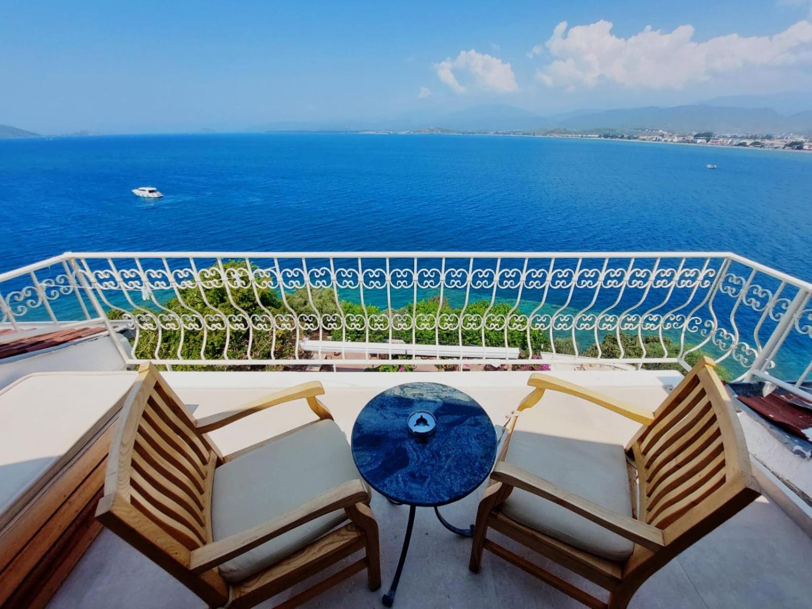 Ece Otel Sovalye Adası - Image 40