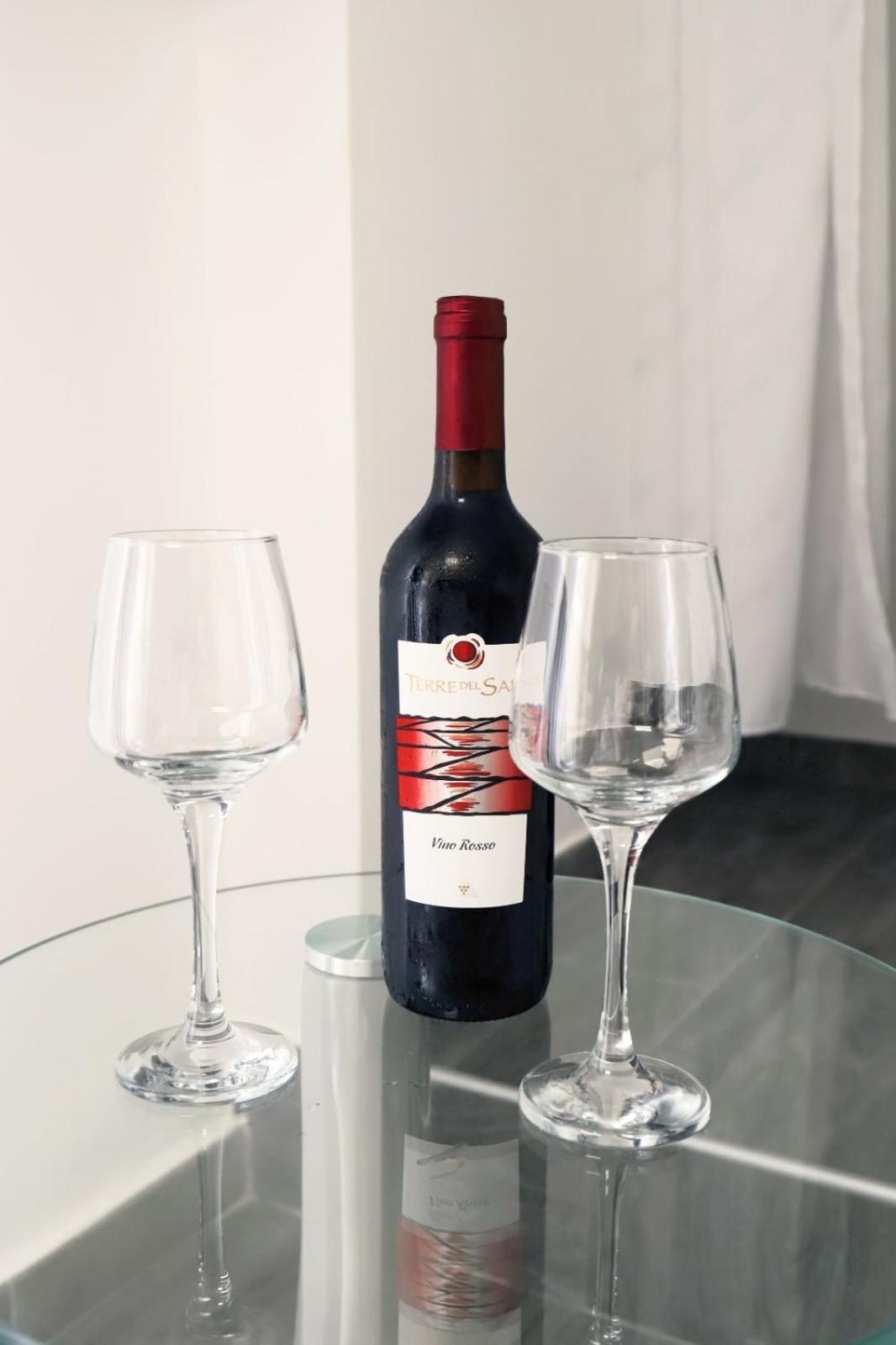 suite Nicolai 165 en Bari — dining