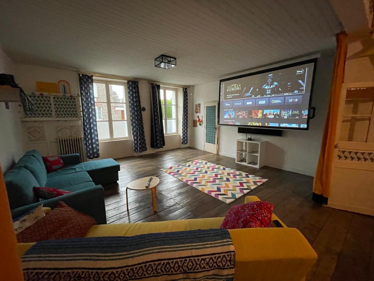 Maison spacieuse authentique proche St Malo Rennes, bienvenue à la Casa Cozumel