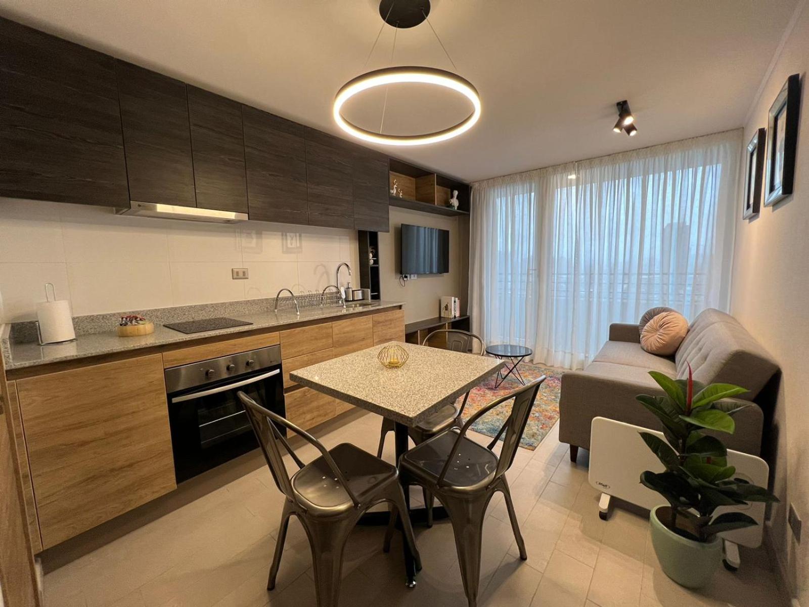 Hotel Departamento en el centro de concepción, 2 dorm. - Image 1