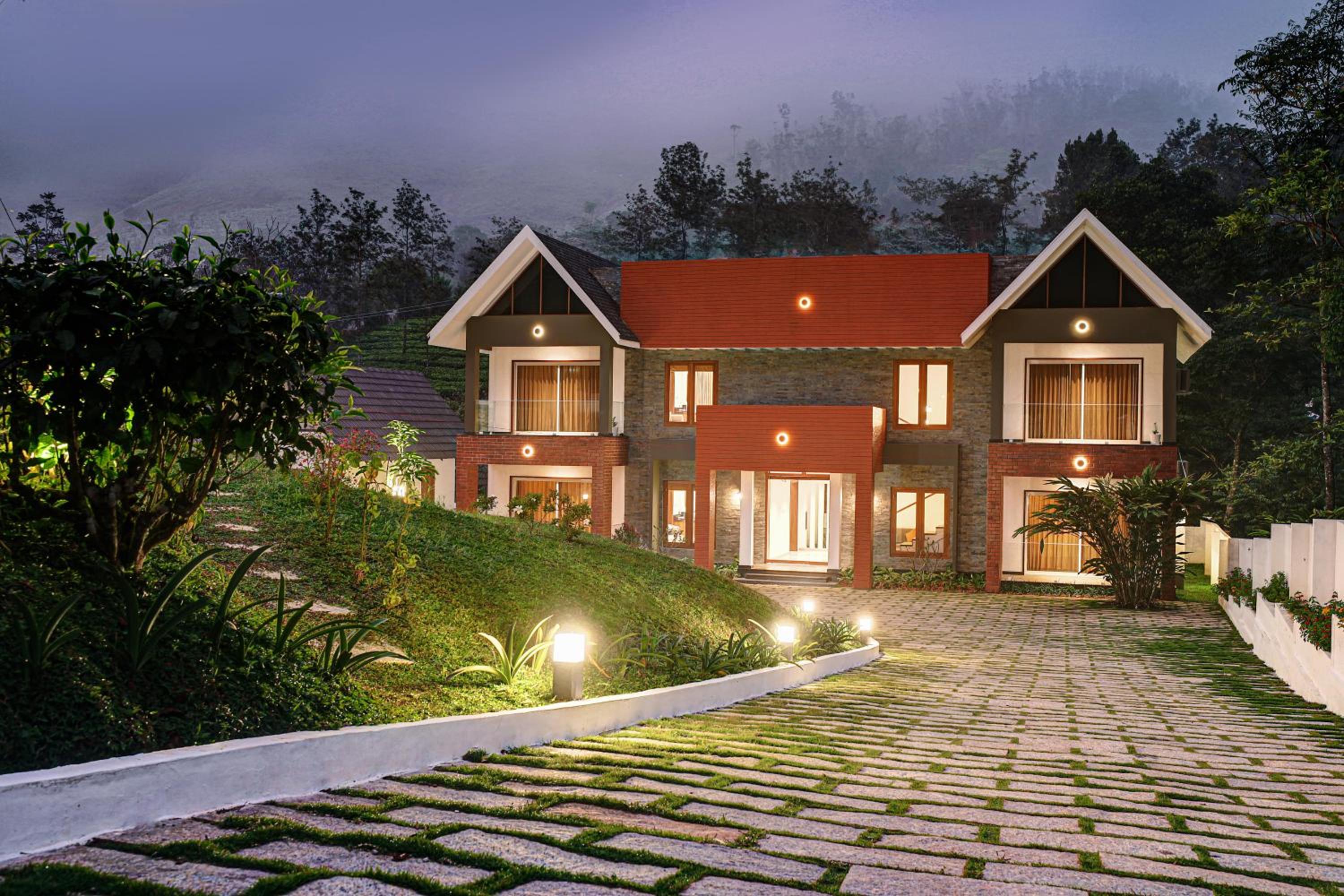 Pakoid Cottages
