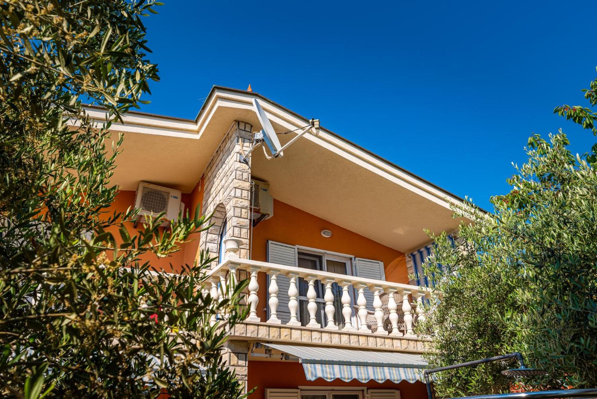 Apartments by the sea Privlaka, Zadar - 18652 view 2