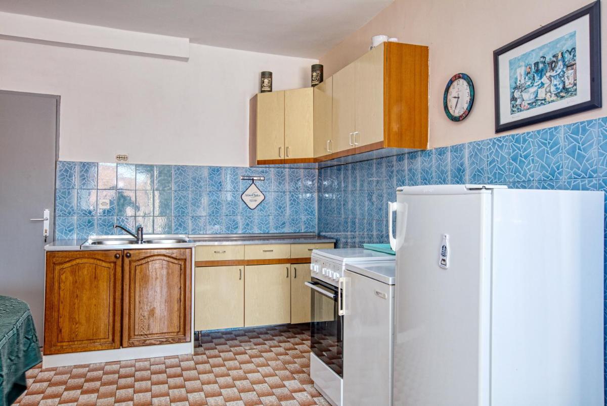 Apartments with a parking space Biograd na Moru, Biograd - 18665 view 2