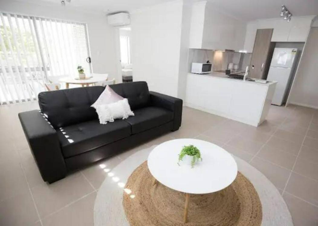 Yaran Suites