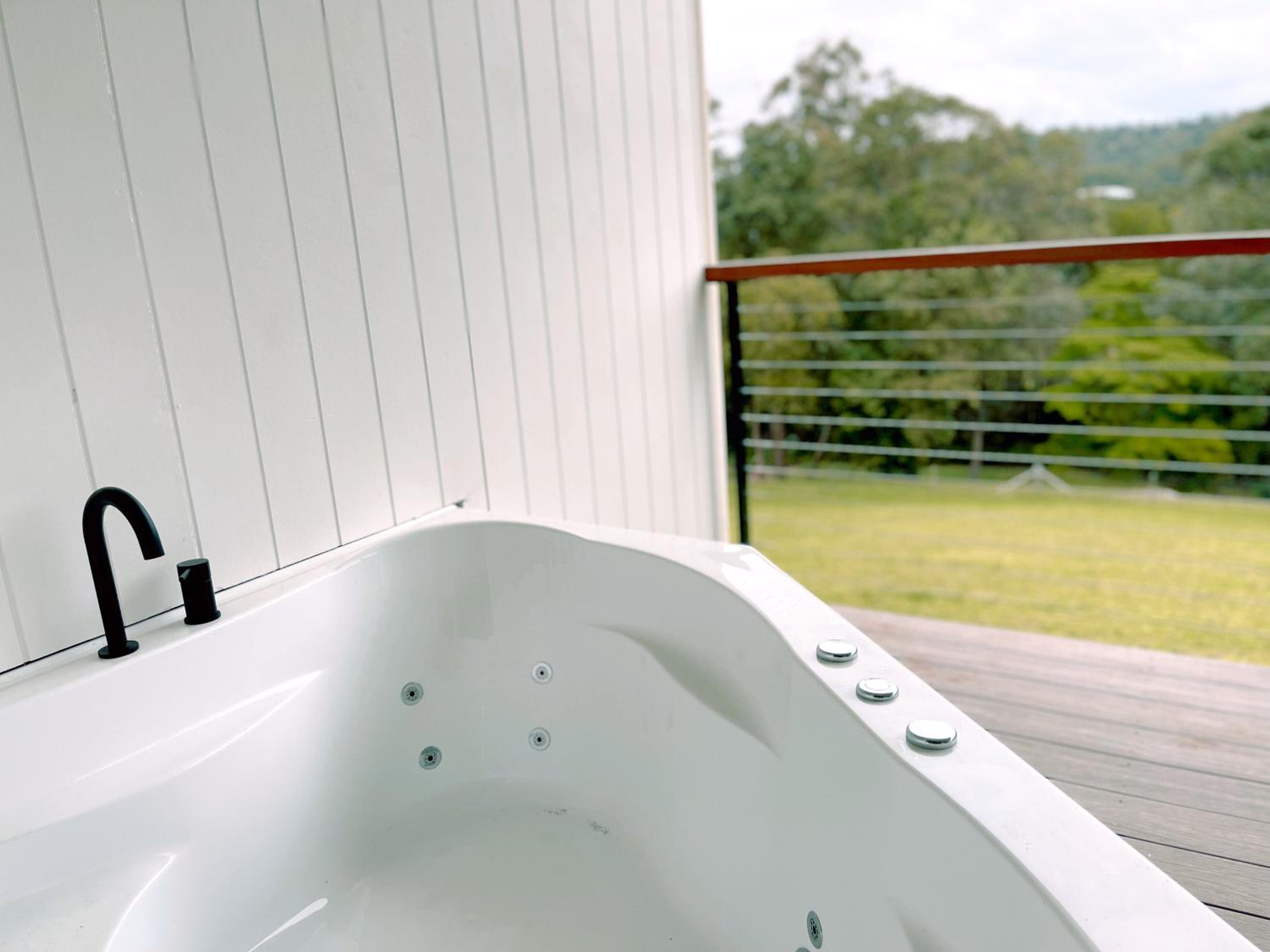 Seven Peaks Farm Stay