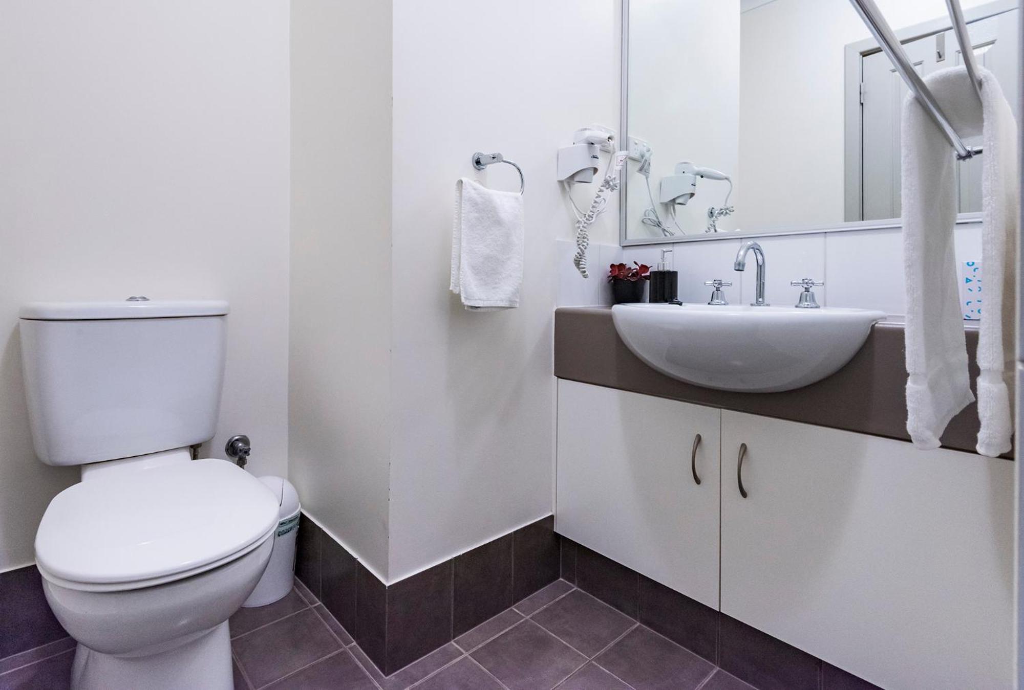 Albany Vacations - Seaview and Spa at Torbay - Property Image 11