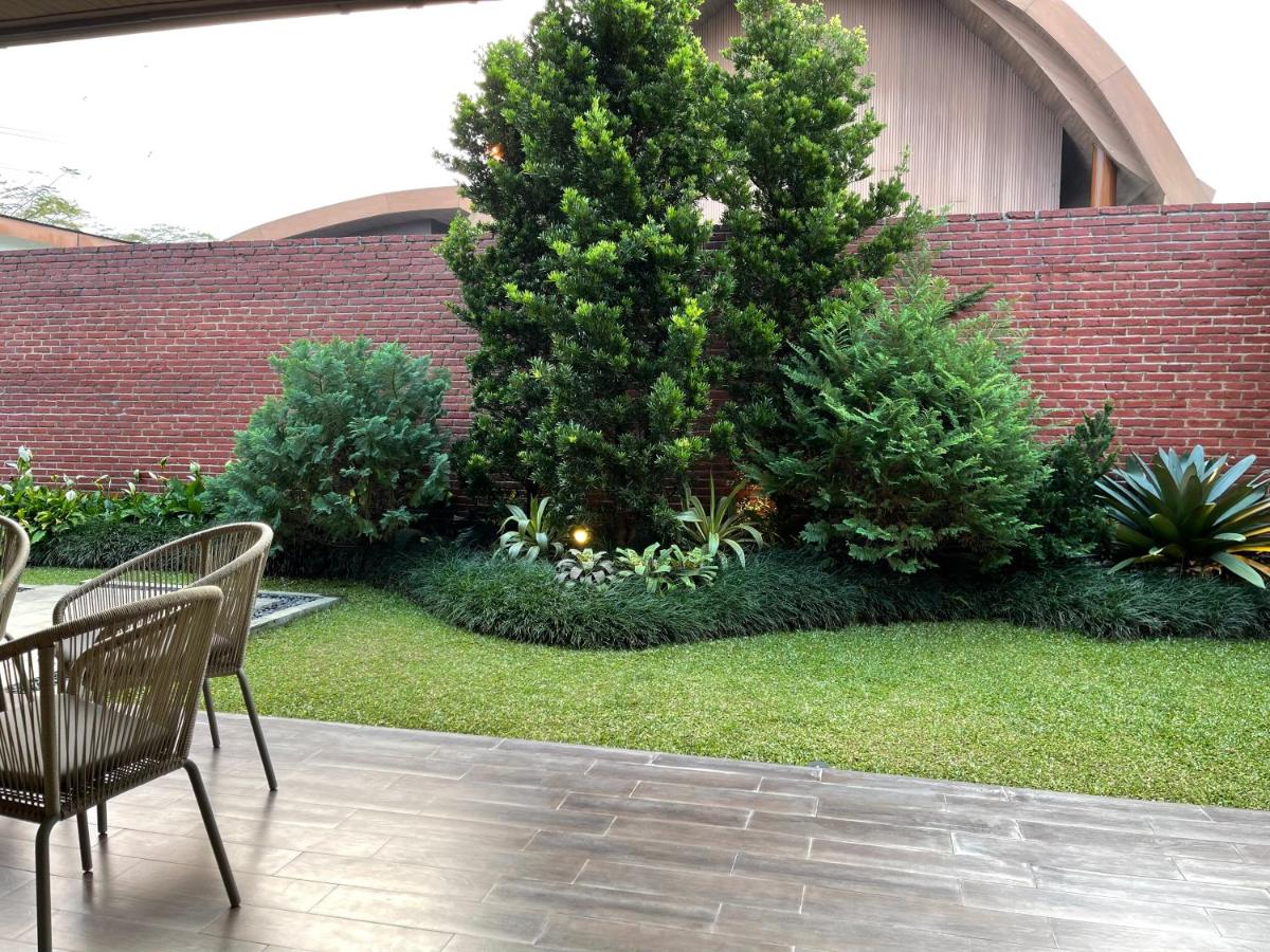 Photo 37