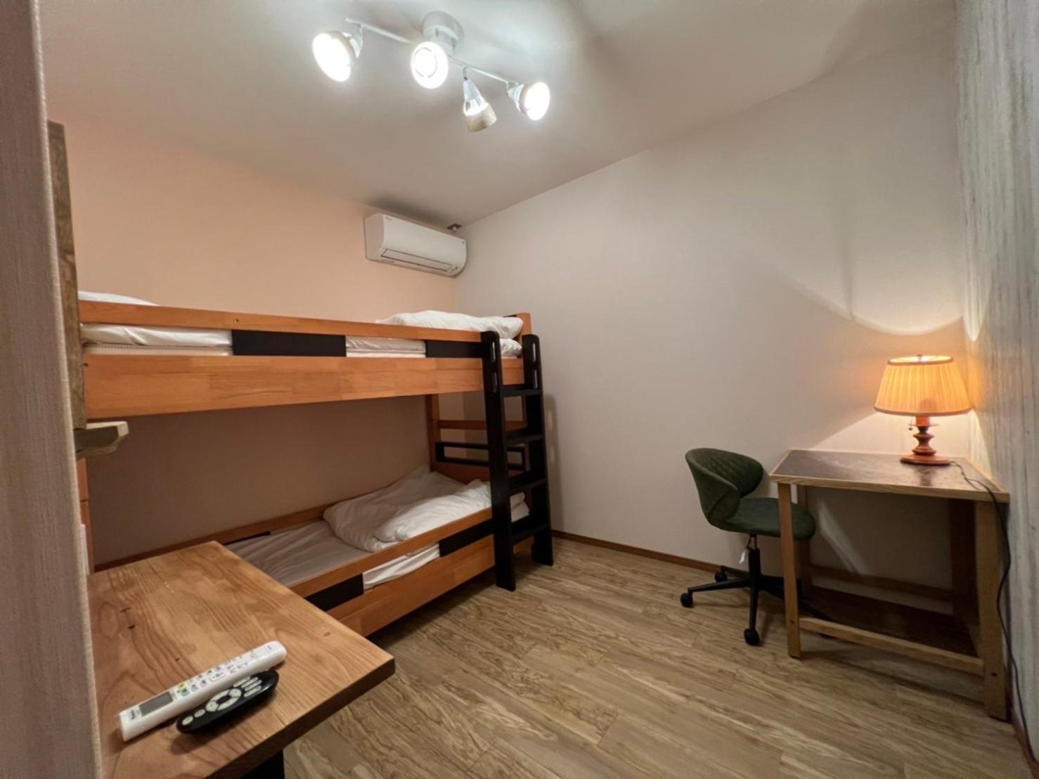 Naoshima Backpackers Guesthouse